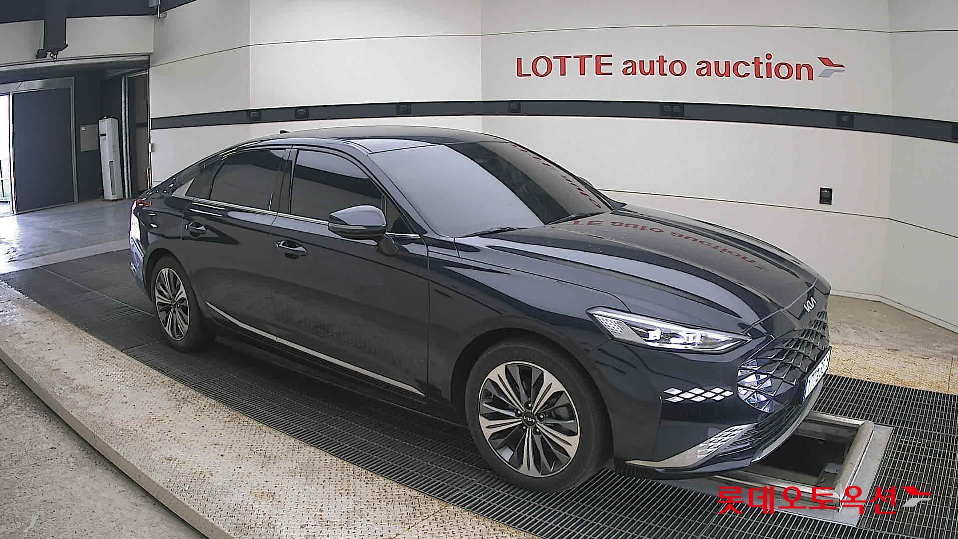 2024 - kia k8
