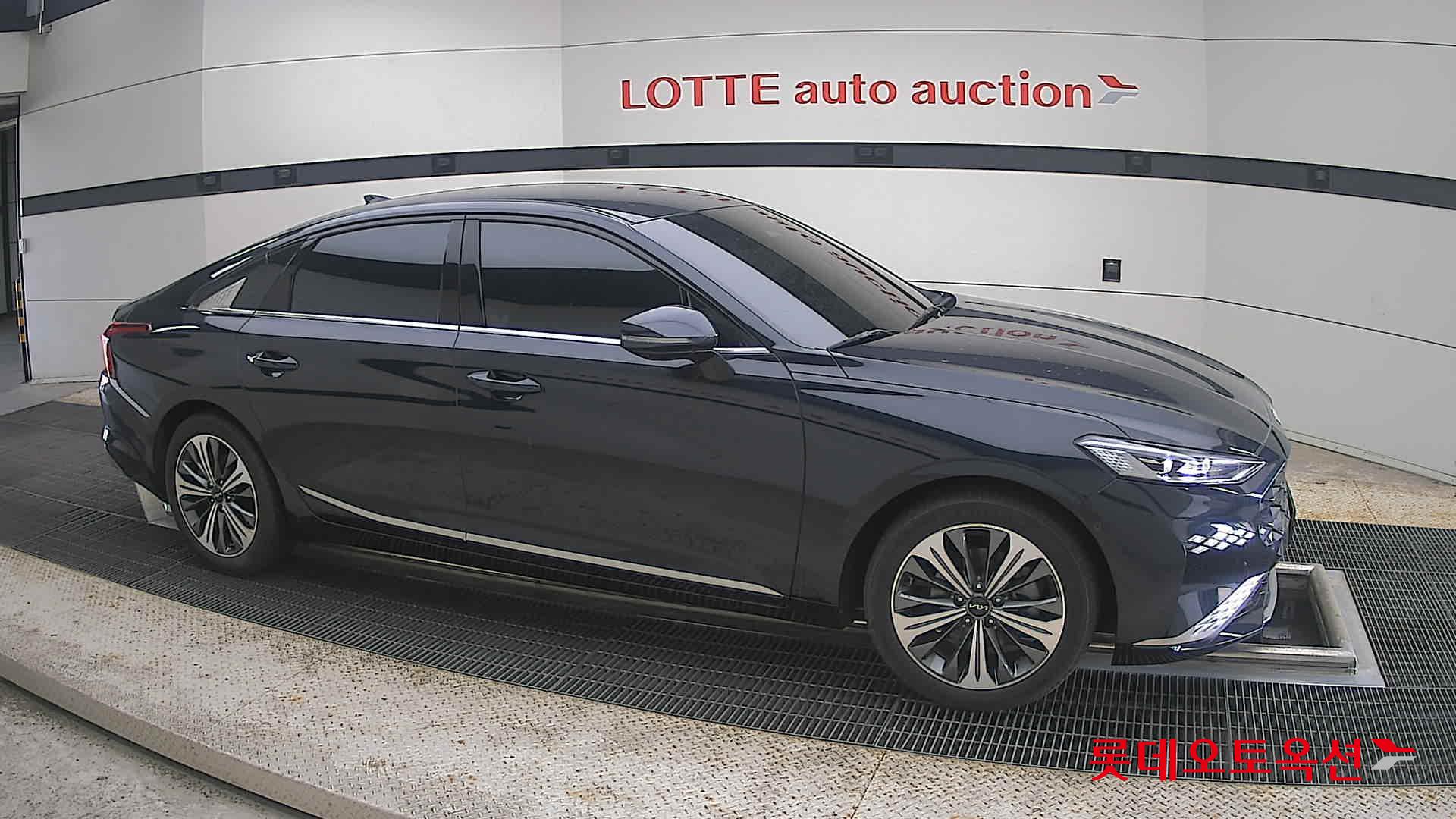 2024 - kia k8