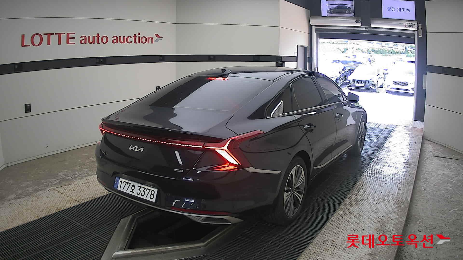 2024 - kia k8