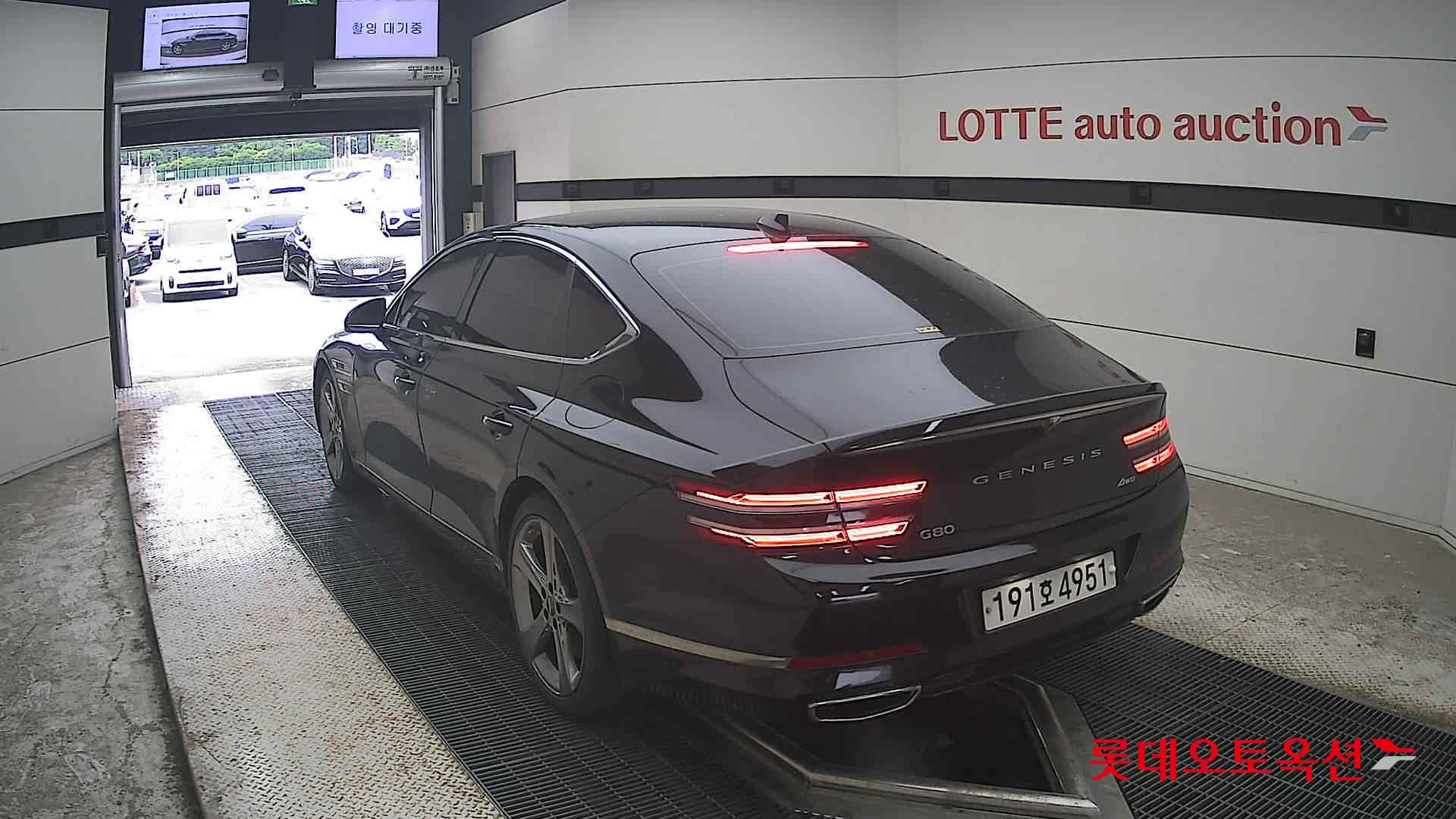 2022 - genesis g80