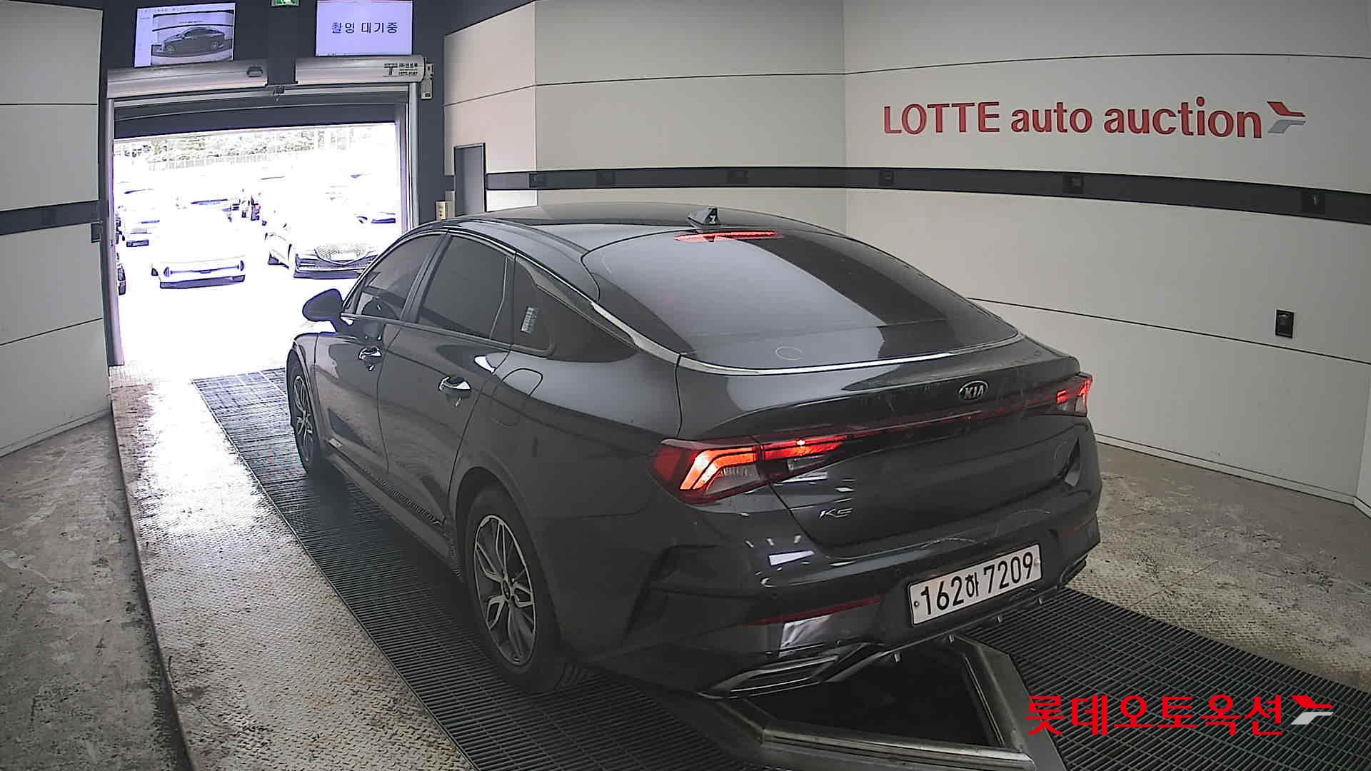 Kia K5 2021 - Image 16