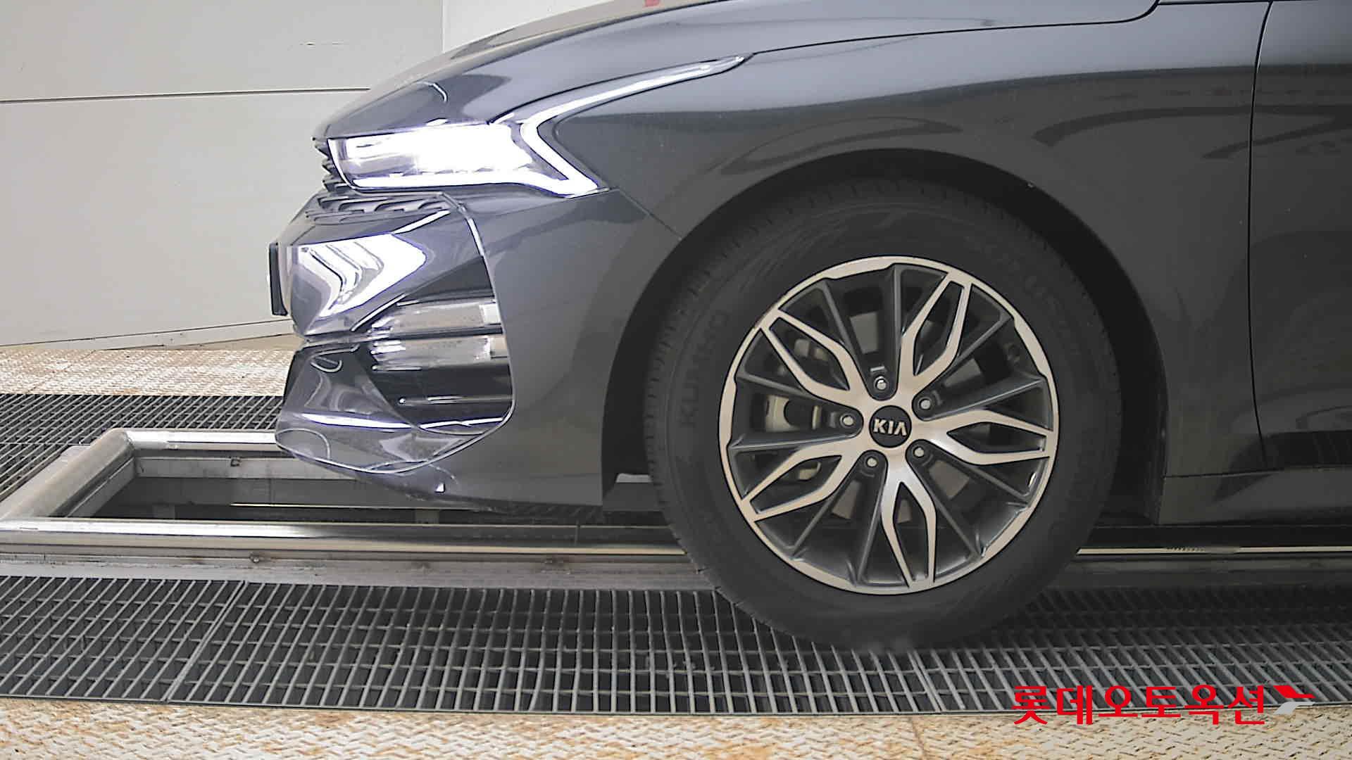 Kia K5 2021 - Image 25