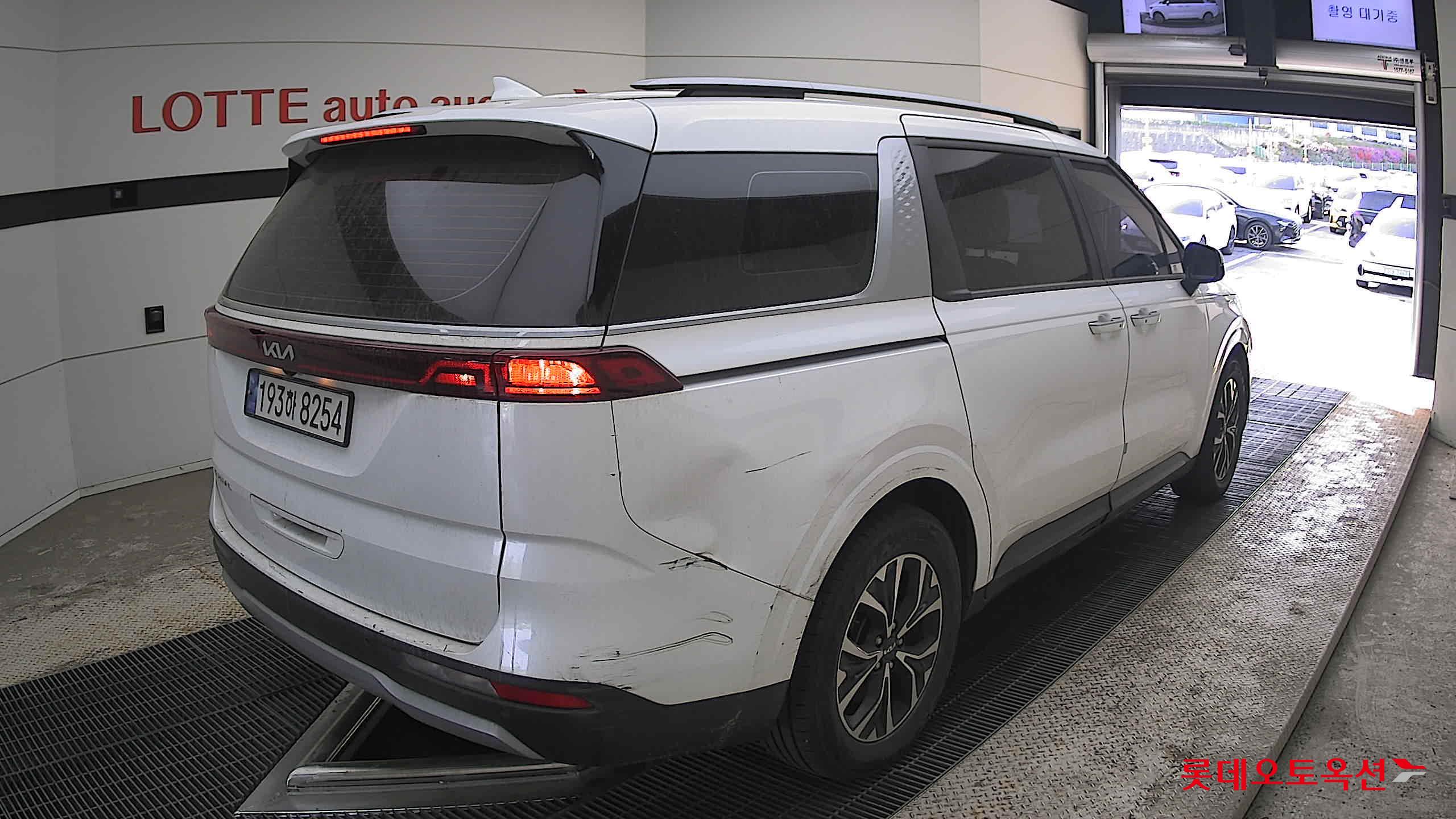 Kia Carnival 2022 - Image 5