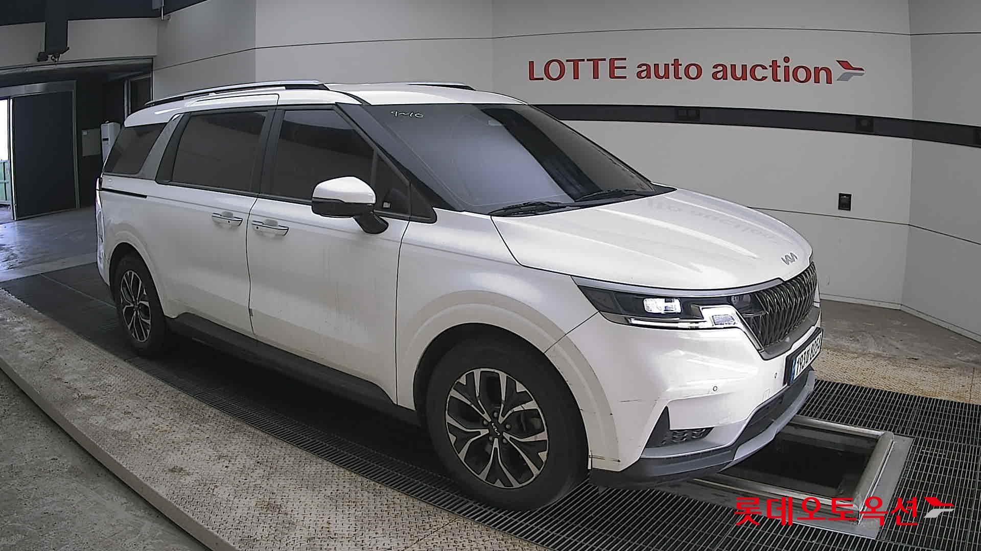 Kia Carnival 2022 - Image 23