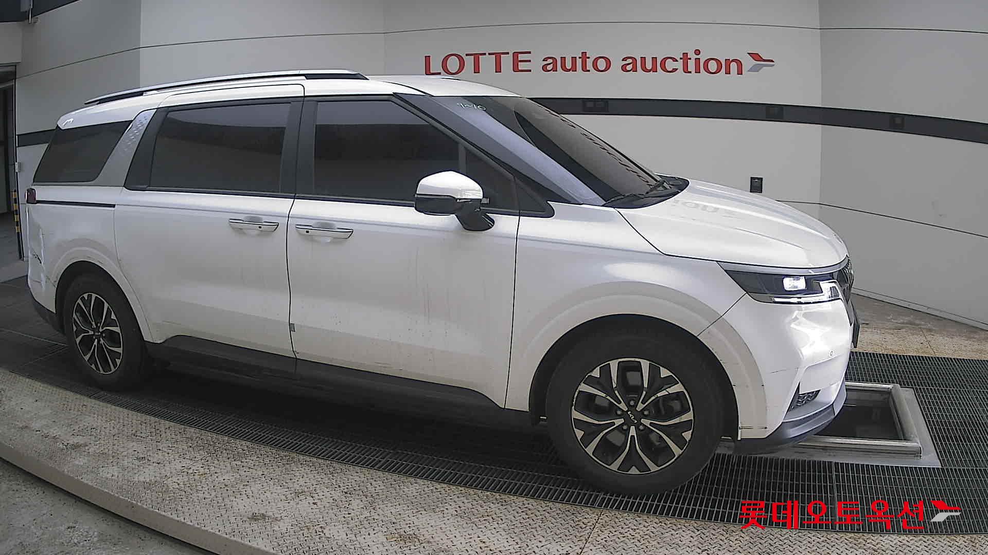 Kia Carnival 2022 - Image 22