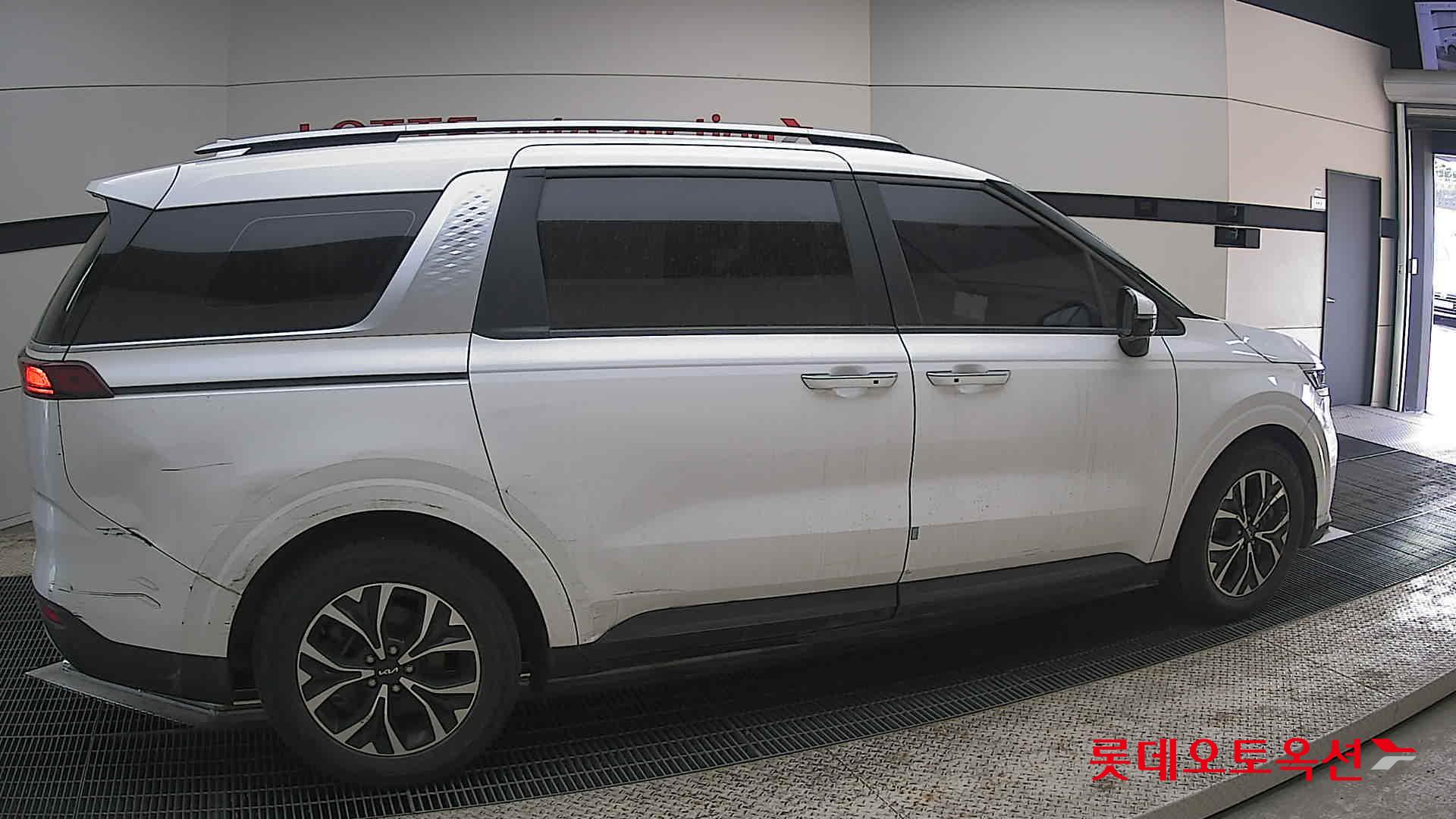 Kia Carnival 2022 - Image 20