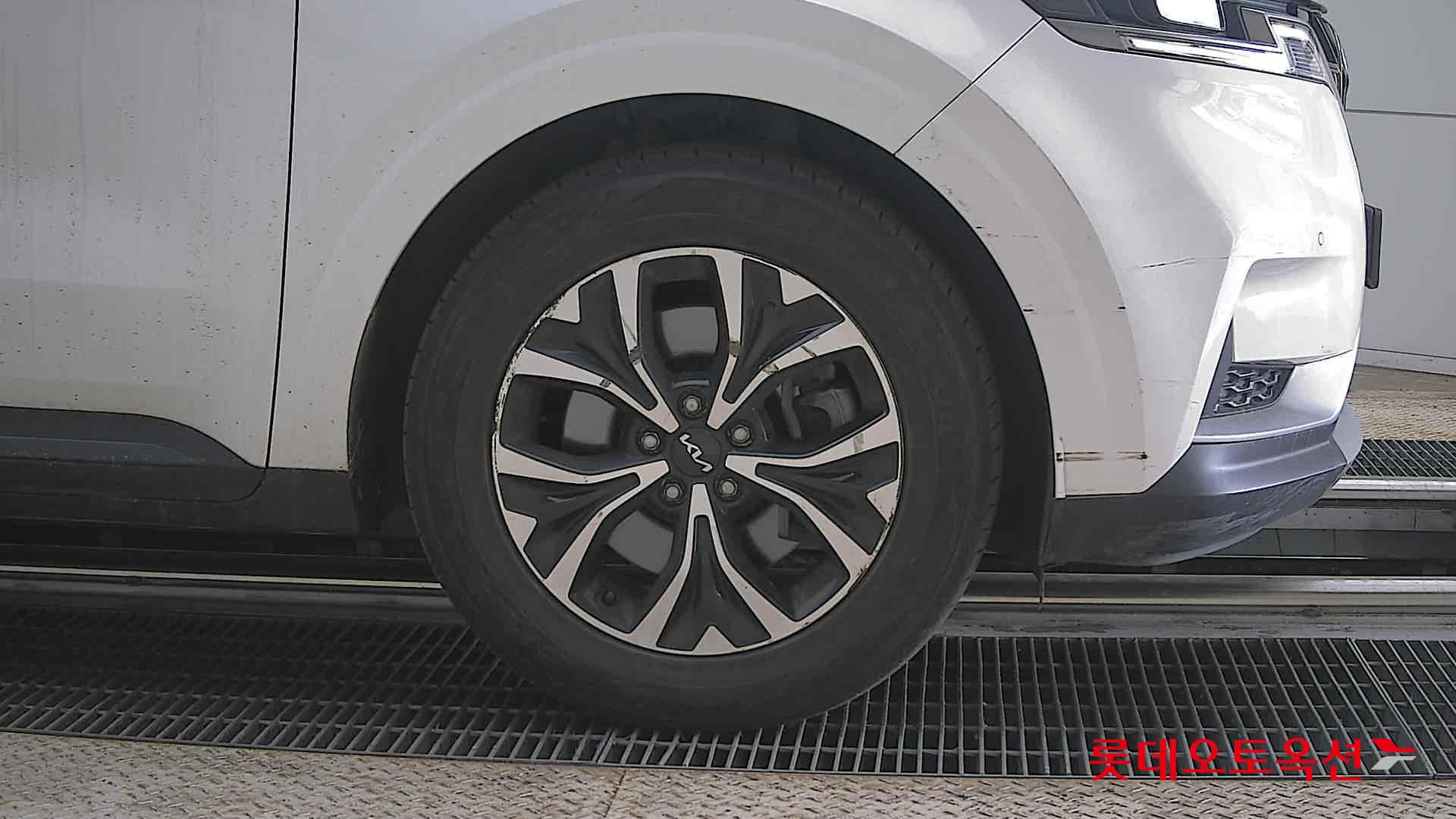 Kia Carnival 2022 - Image 27