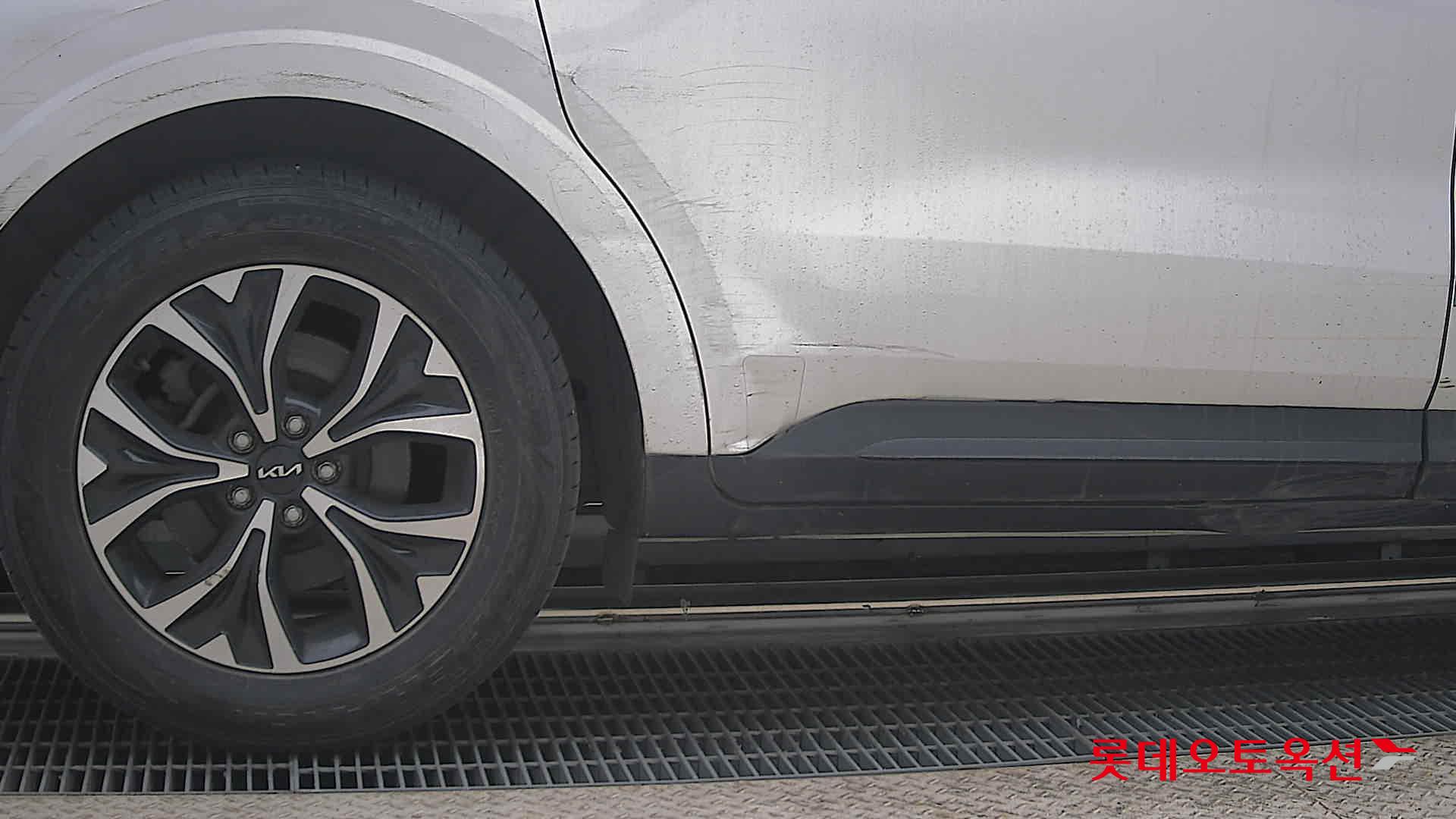 Kia Carnival 2022 - Image 28