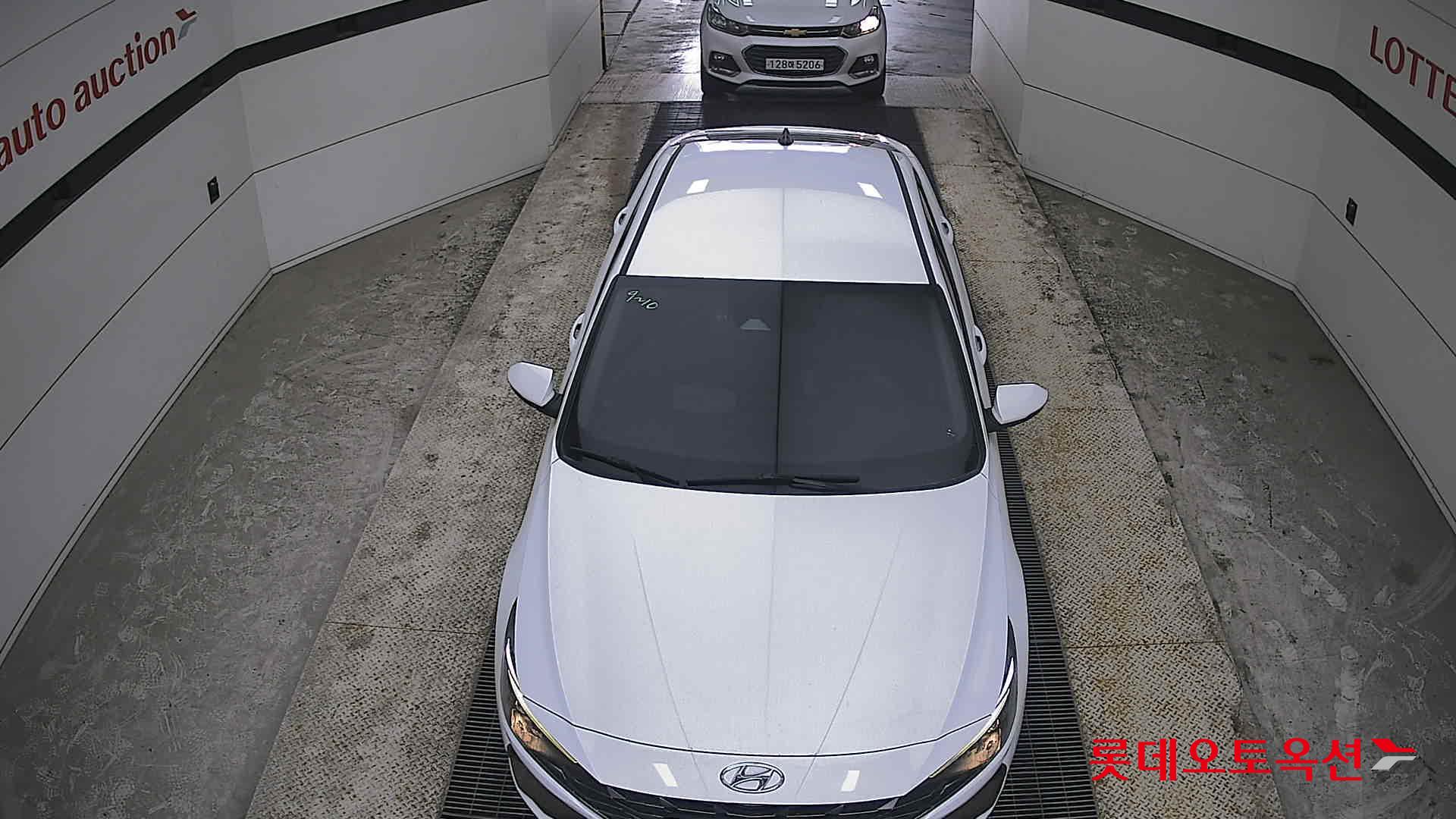 Hyundai Elantra 2023 - Image 7