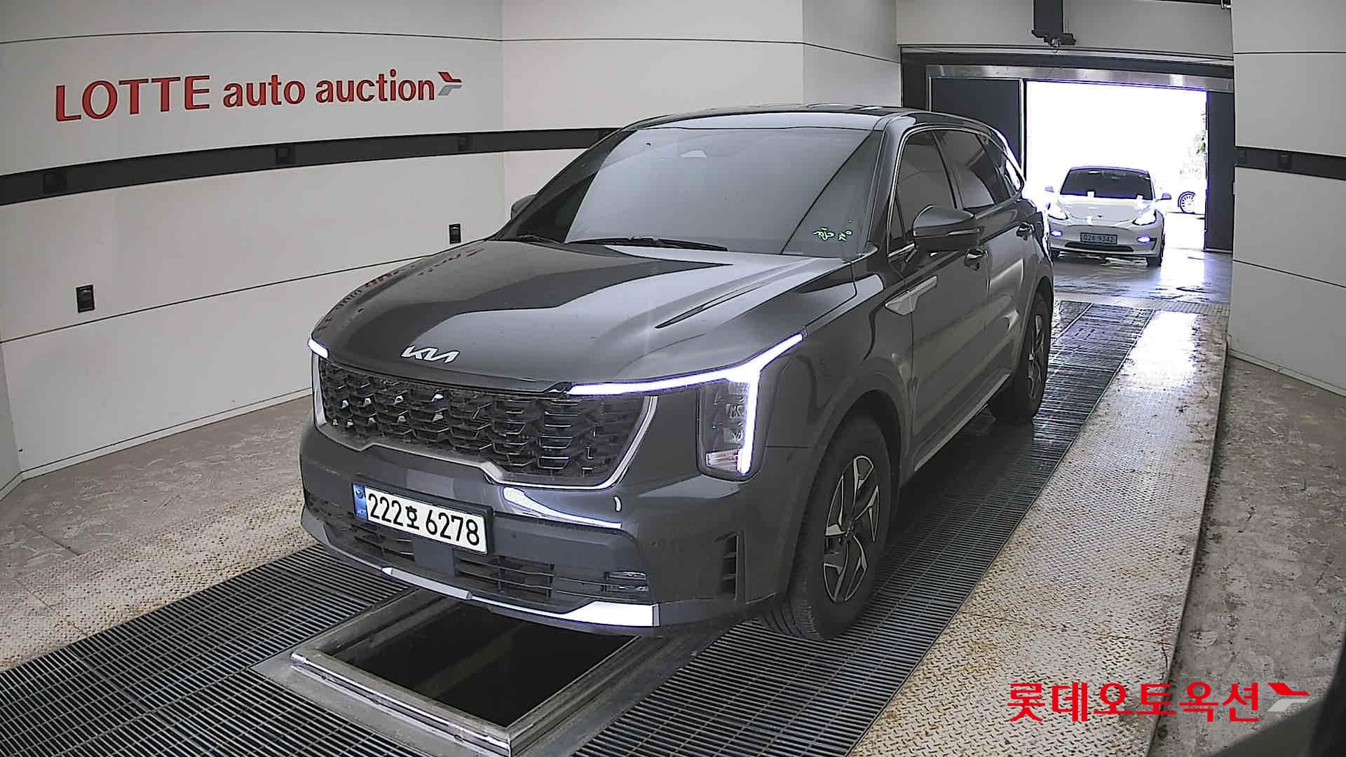 Kia Sorento - 10