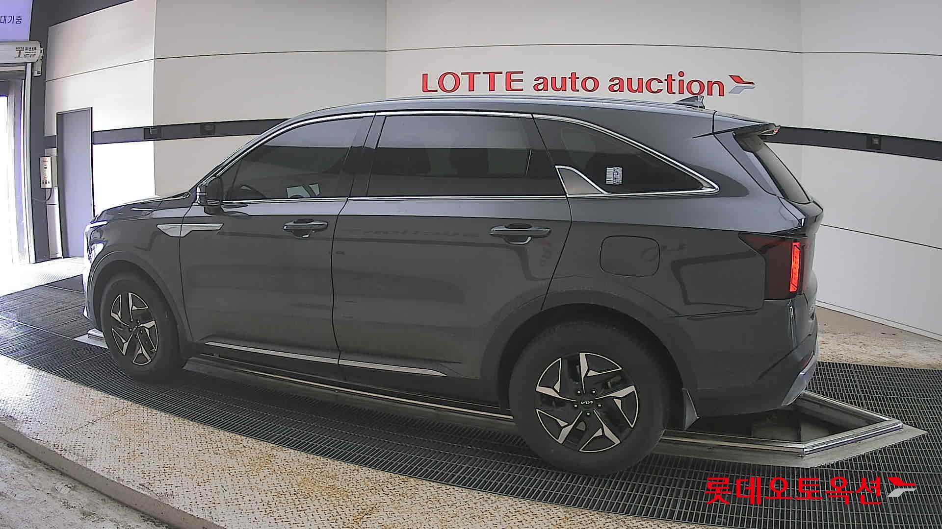 Kia Sorento - 14