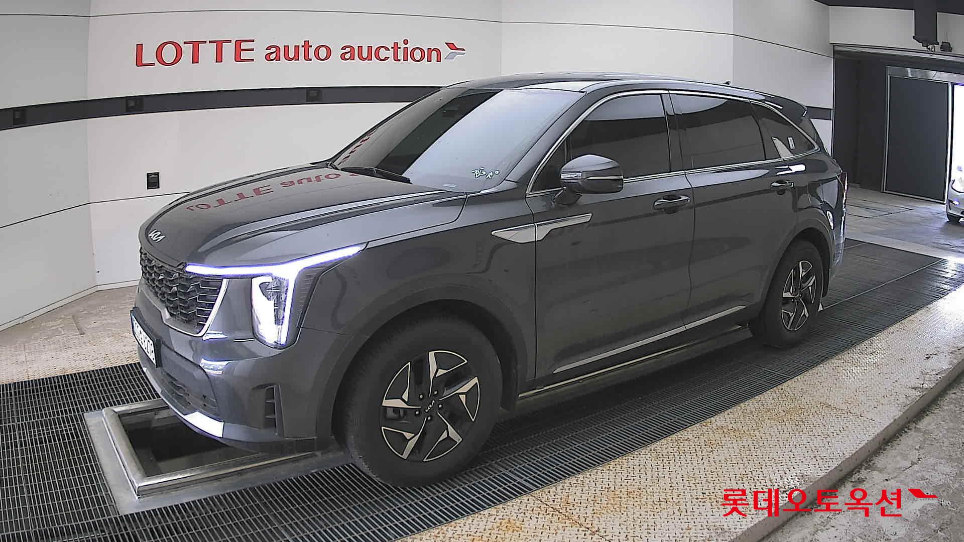 Kia Sorento - 11