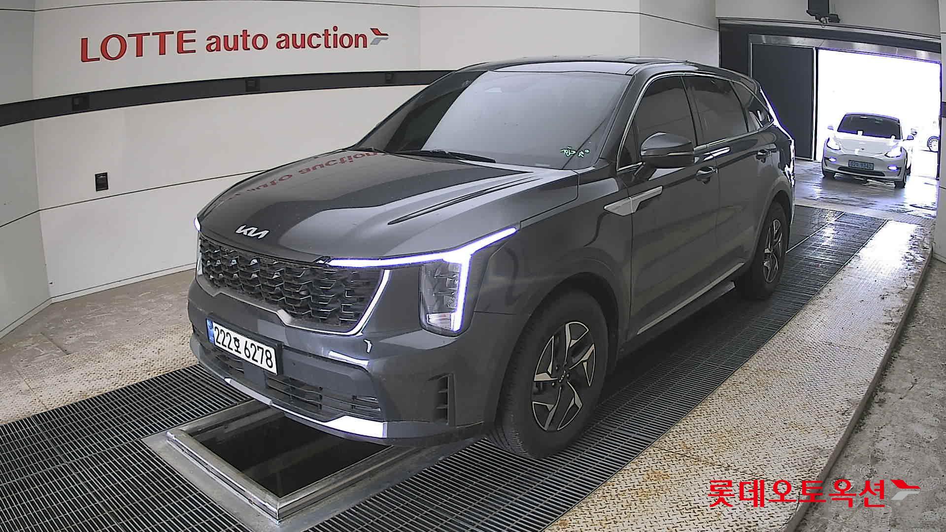 Kia Sorento - 3