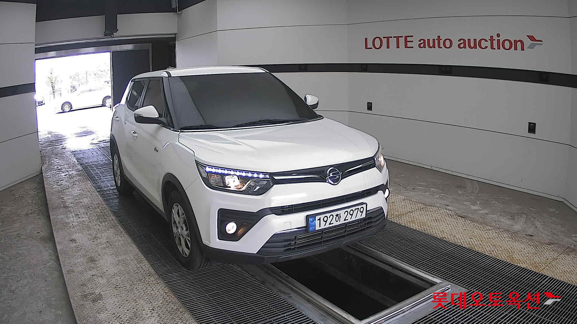 KG Mobility Tivoli - 24