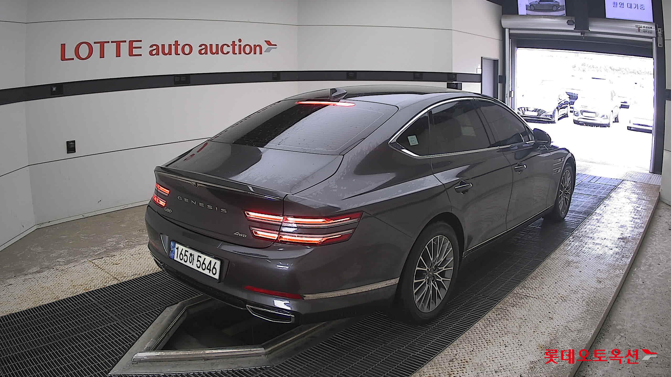 2022 - genesis g80
