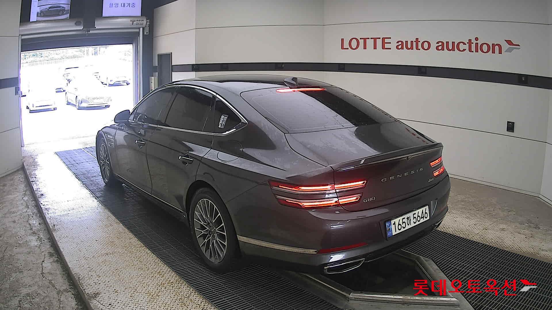 2022 - genesis g80
