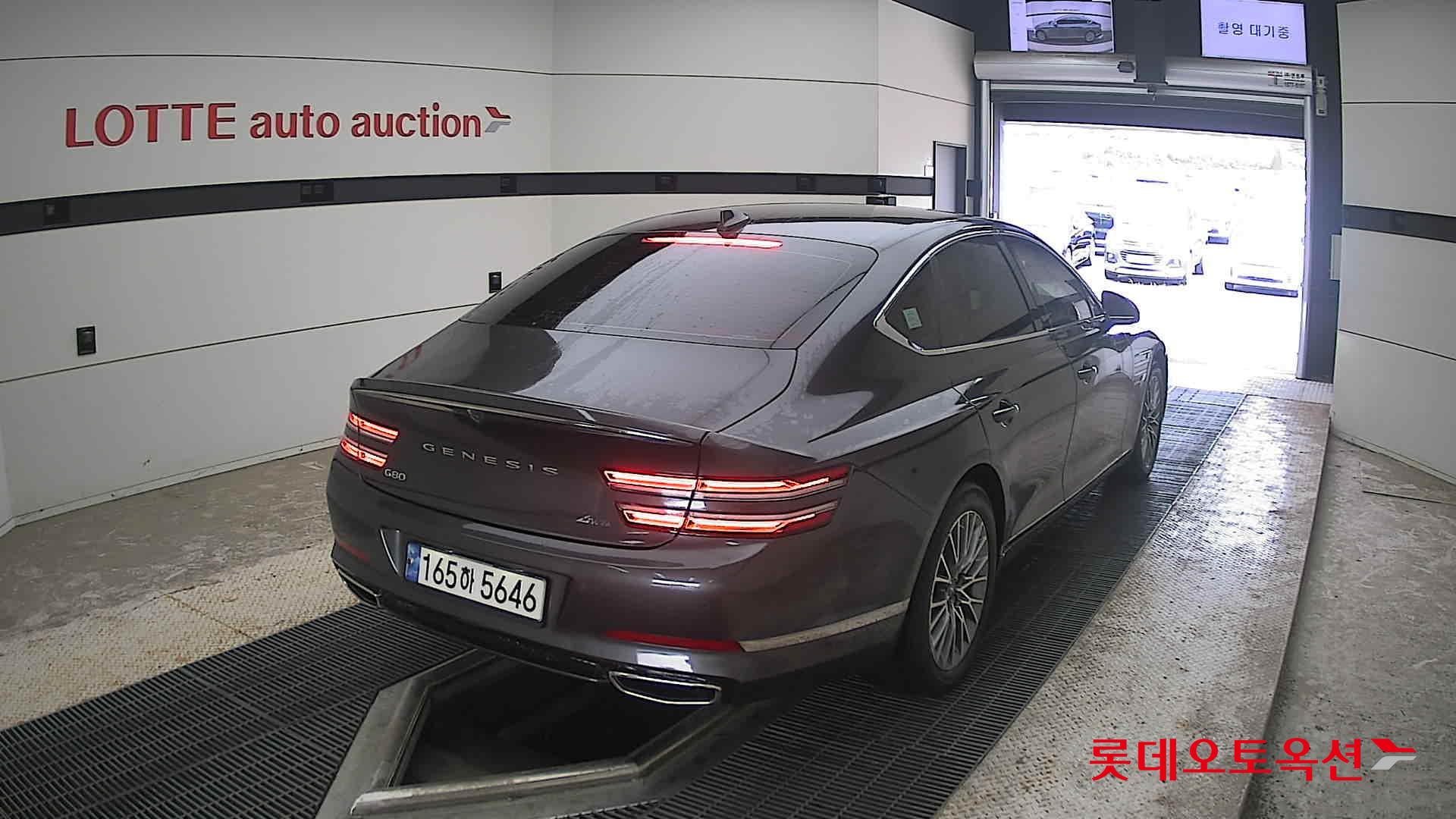 2022 - genesis g80