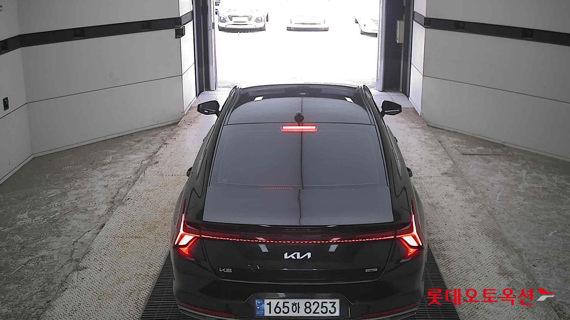 2022 - kia k8