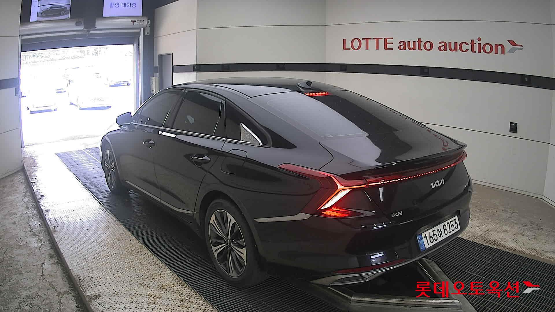 2022 - kia k8
