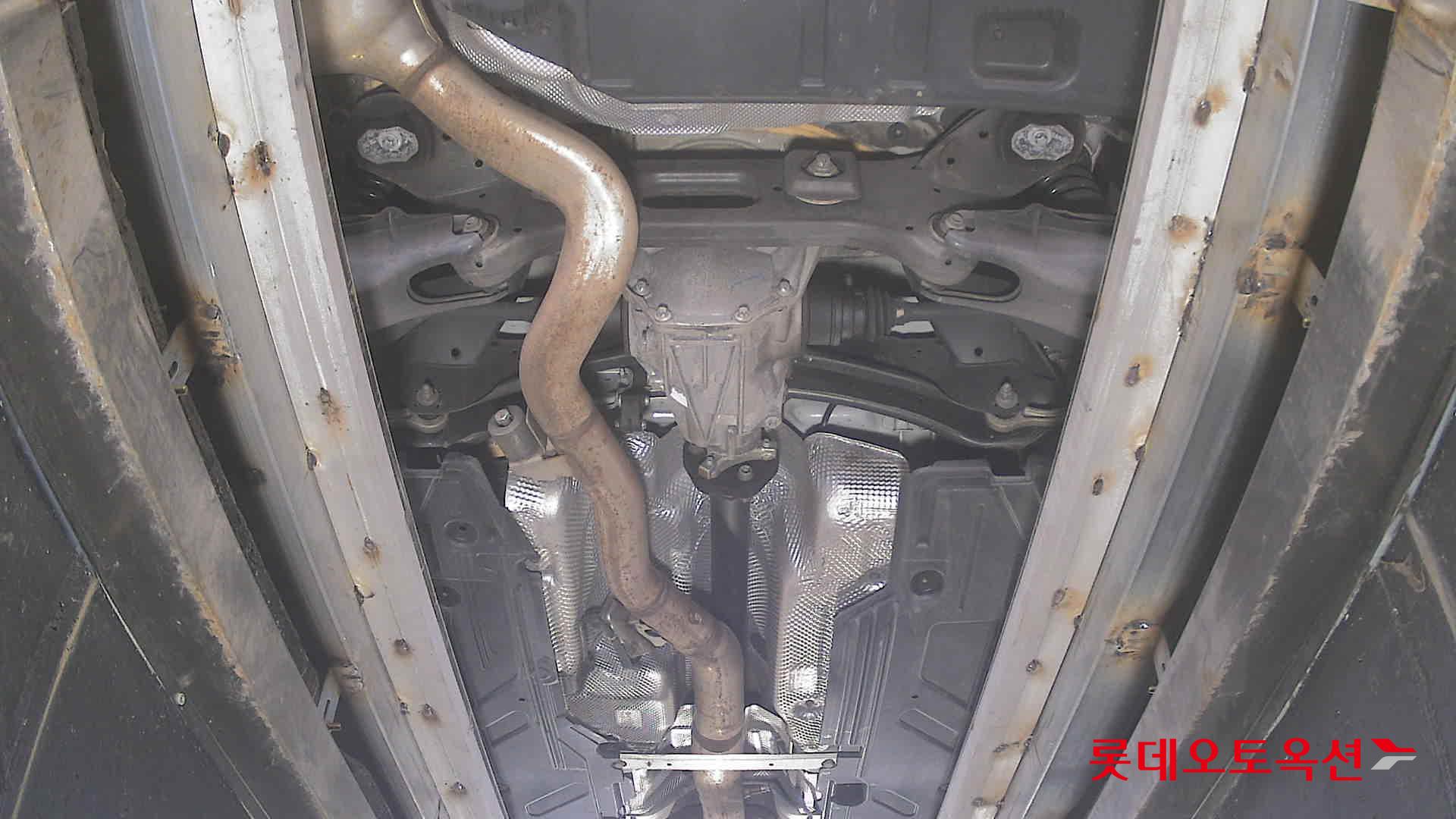 메르세데스-벤츠 E-클래스 - 2