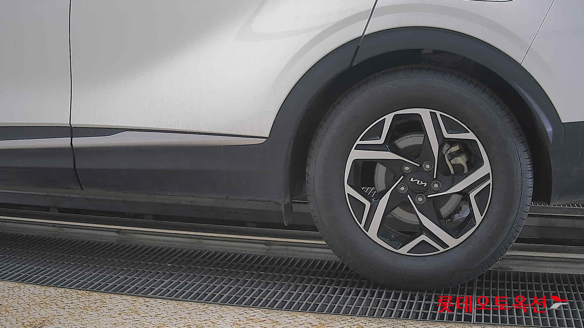 Kia Sportage - 26