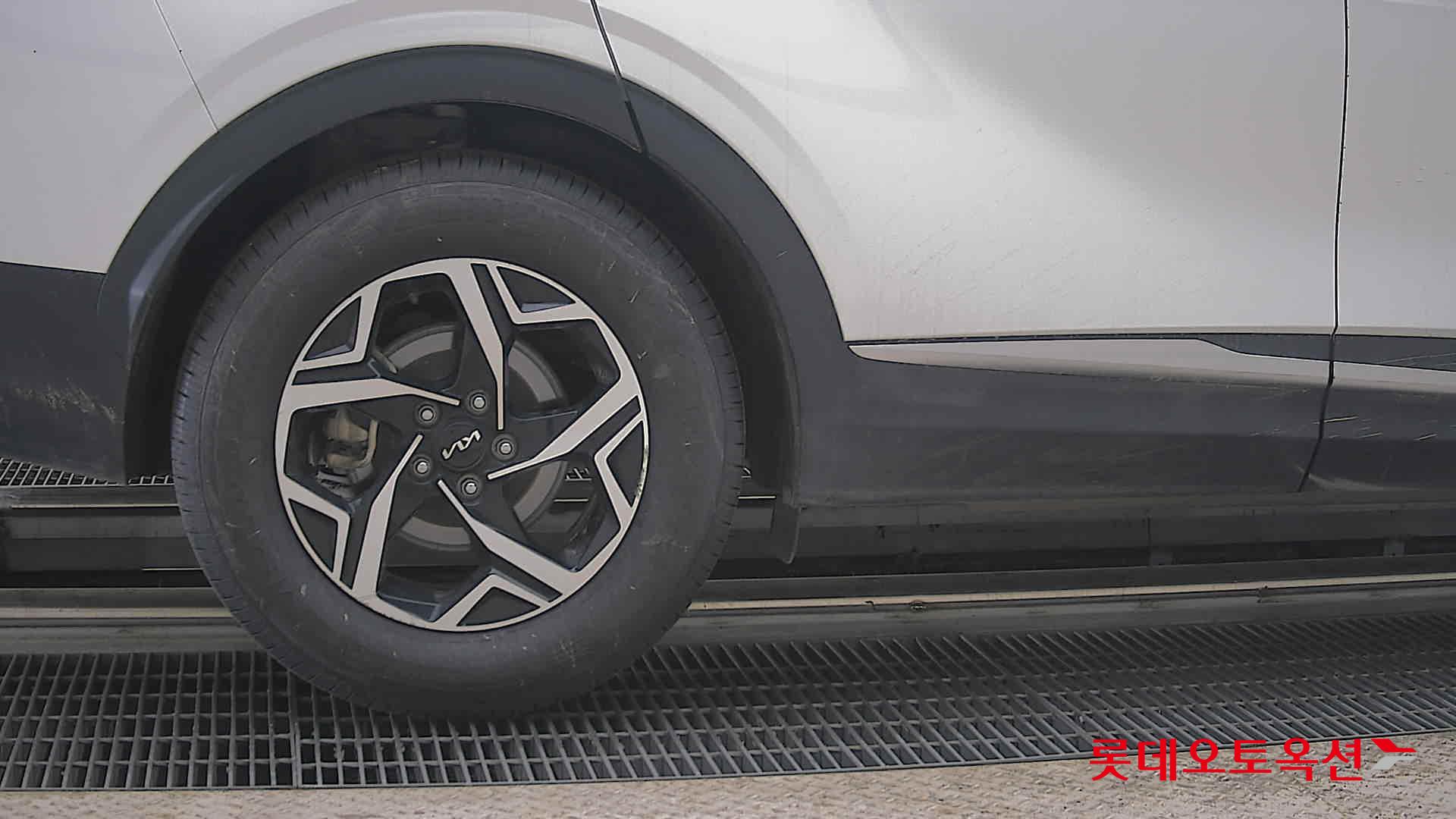 Kia Sportage - 28