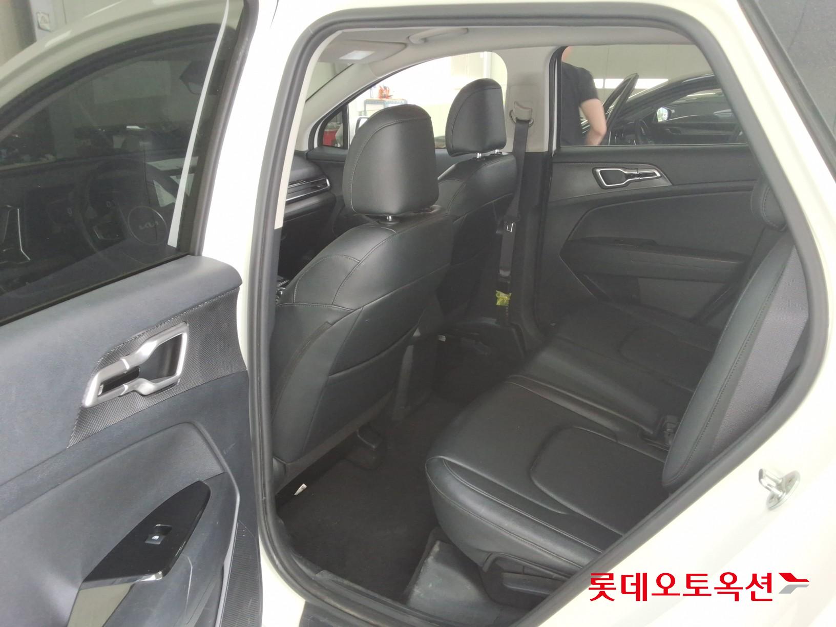 Kia Sportage - 36