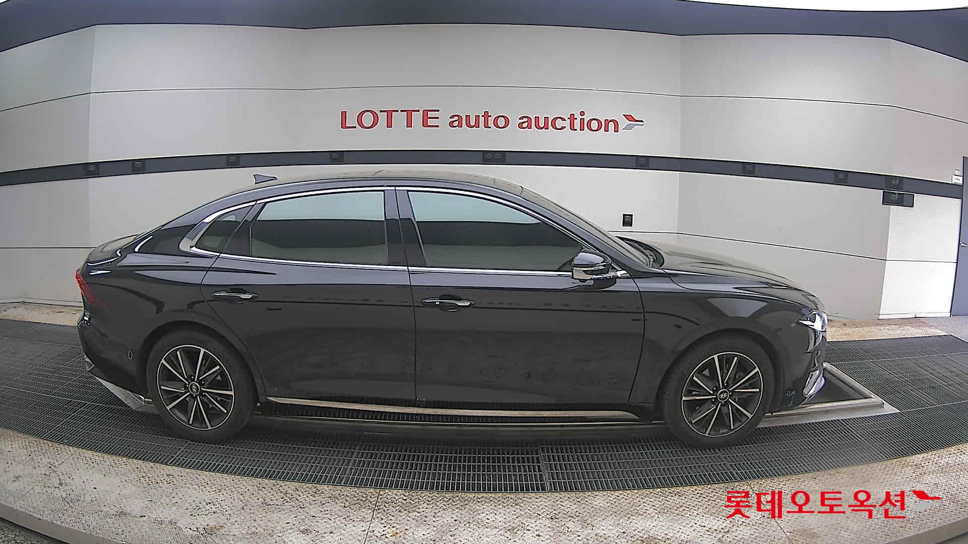 Hyundai Grandeur 2022 - Image 21