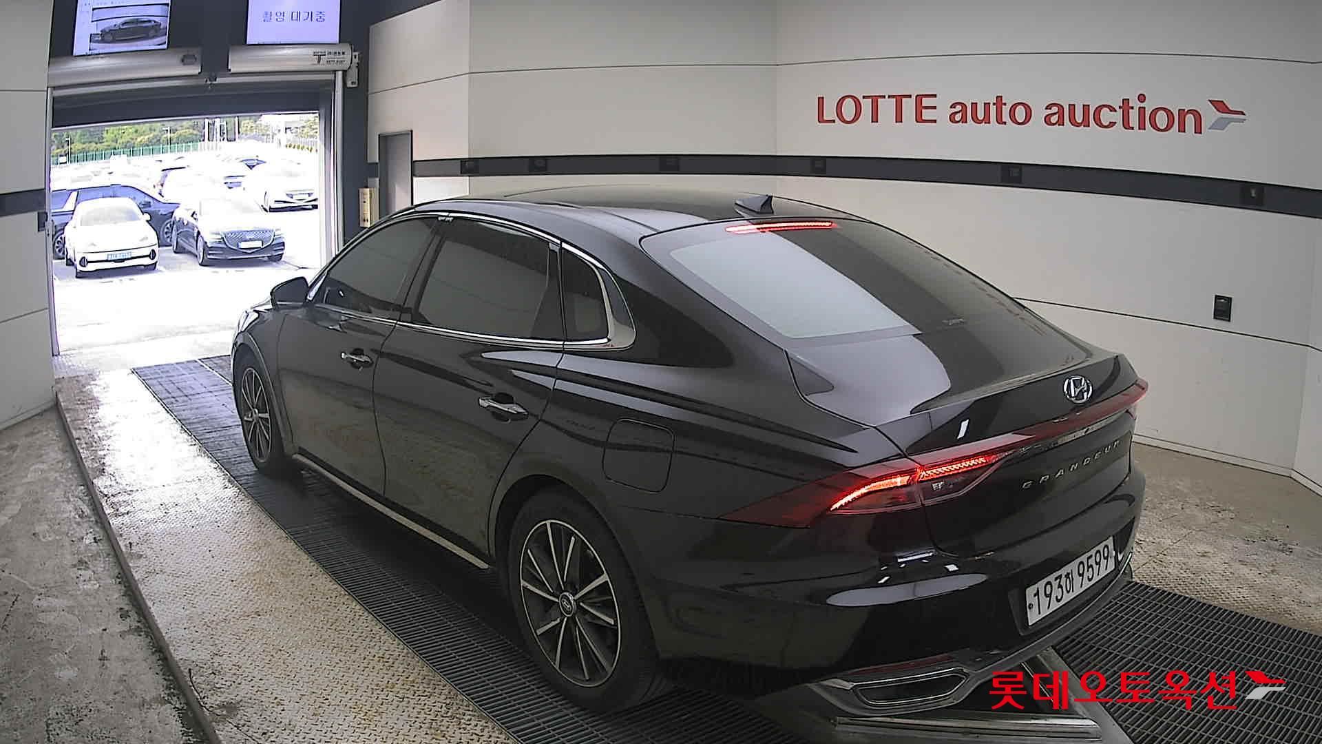Hyundai Grandeur 2022 - Image 4