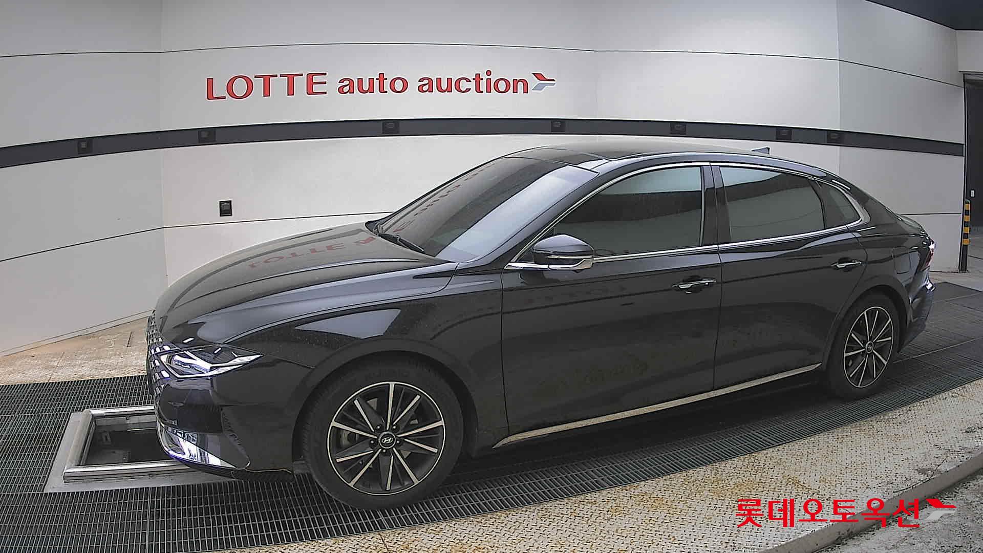 Hyundai Grandeur 2022 - Image 12