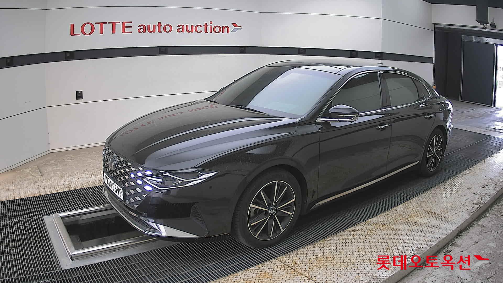 Hyundai Grandeur 2022 - Image 11
