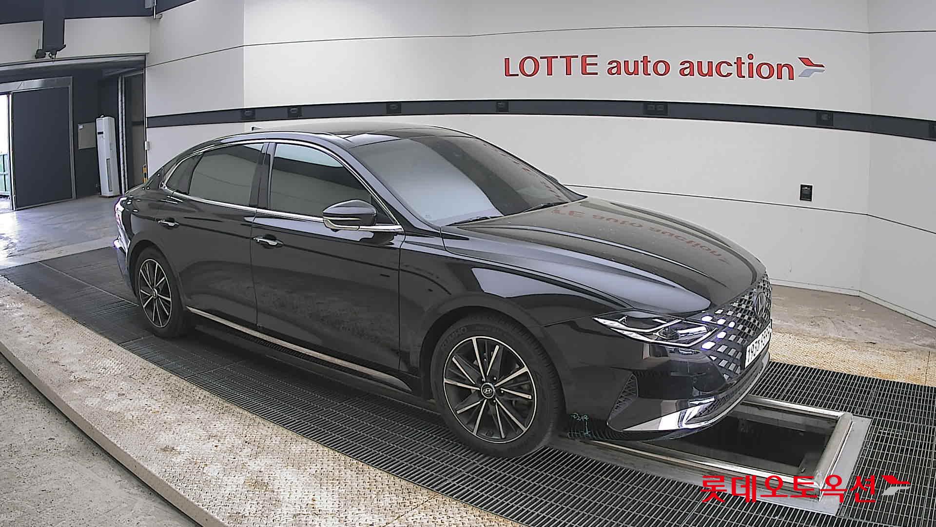 Hyundai Grandeur 2022 - Image 23