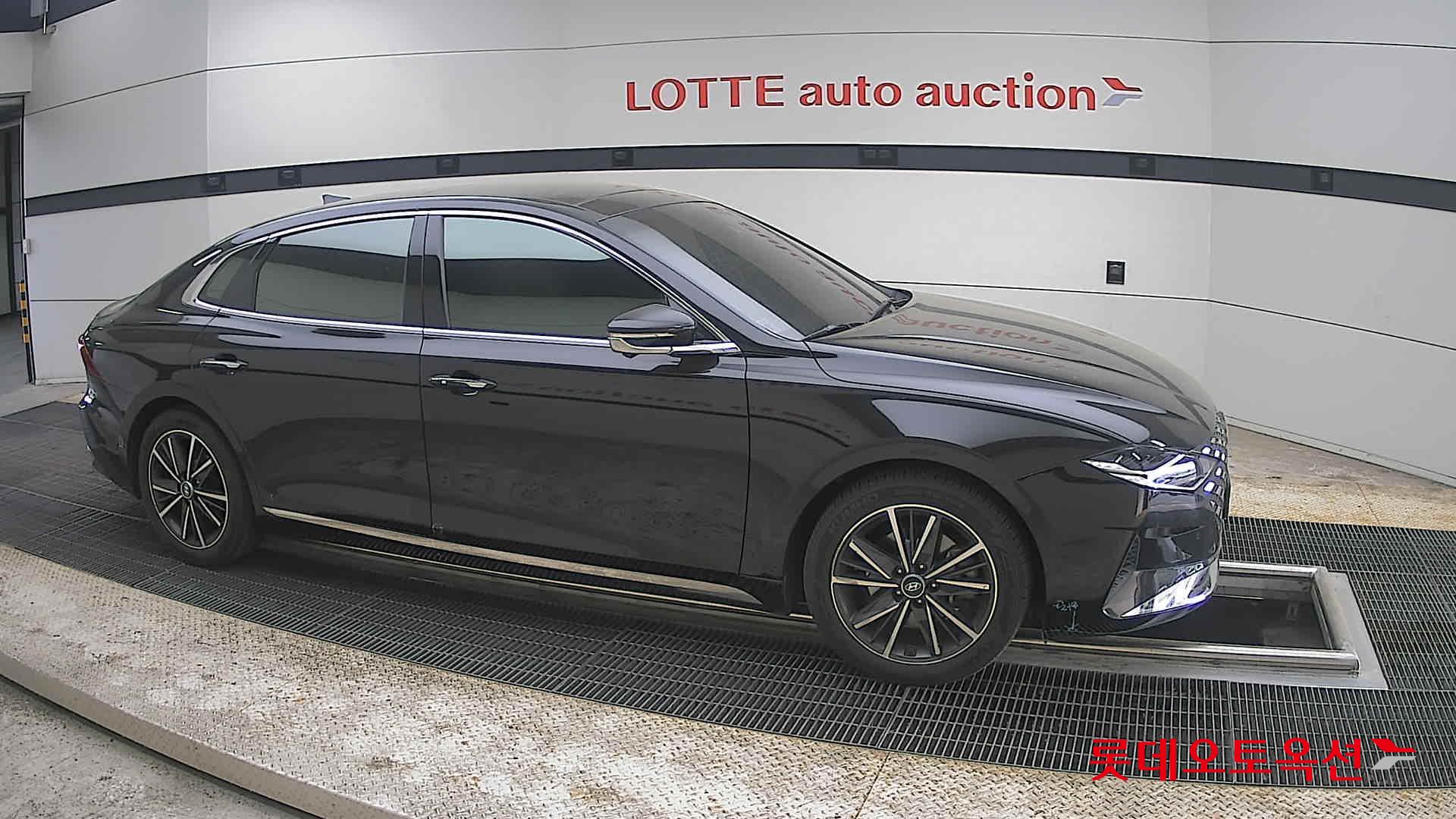 Hyundai Grandeur 2022 - Image 22