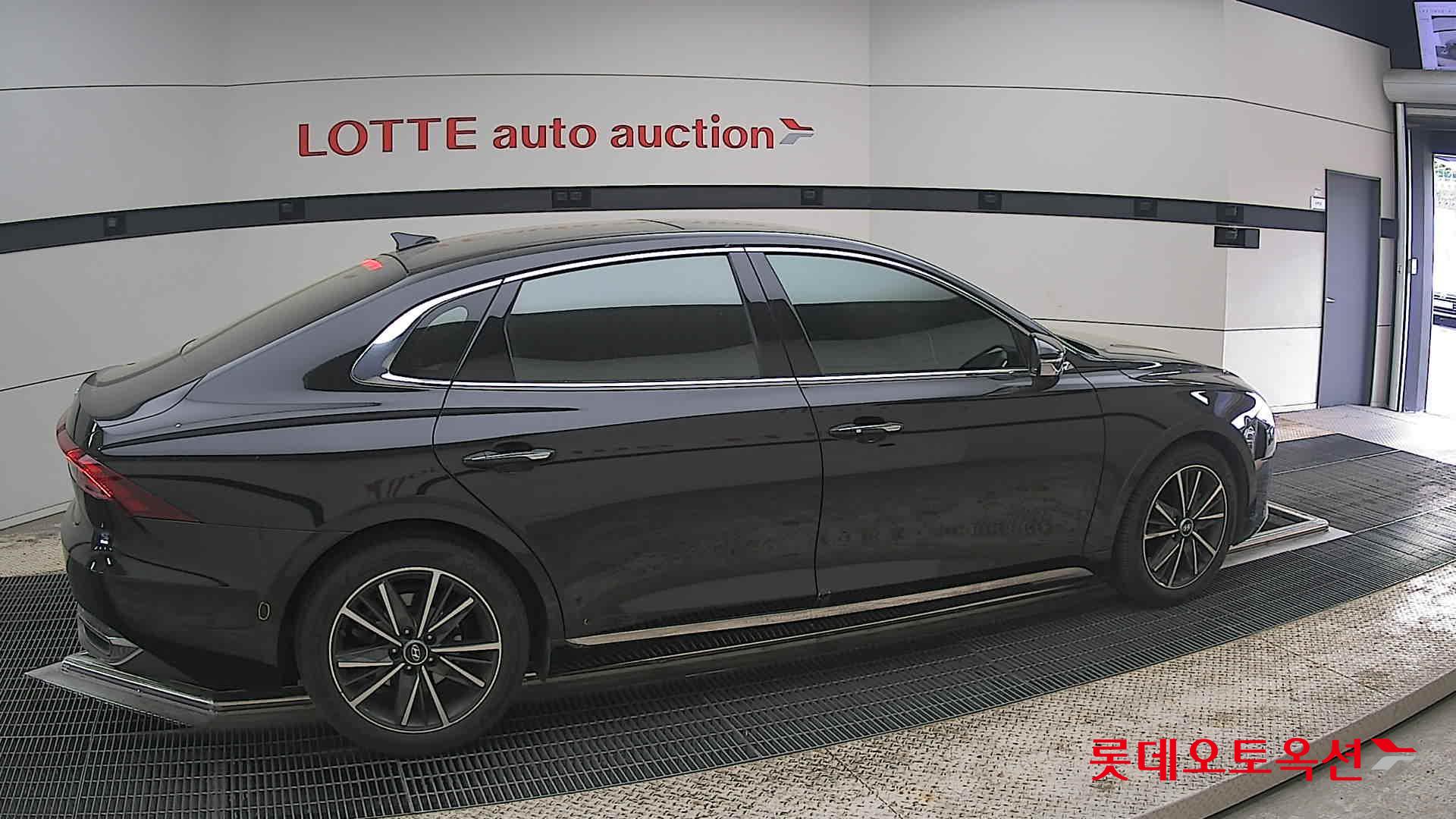 Hyundai Grandeur 2022 - Image 20