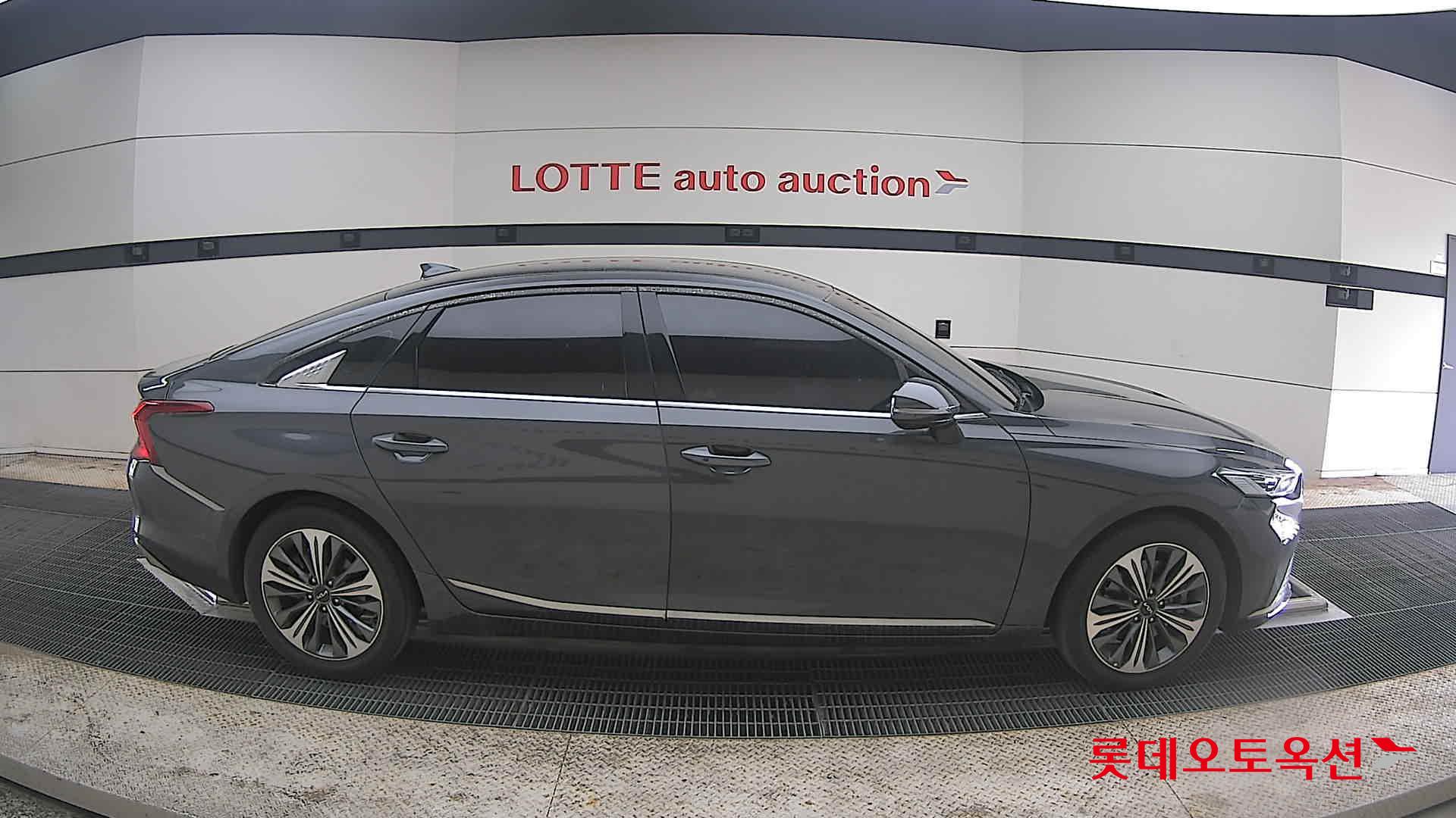 Kia K8 2022 - Image 21