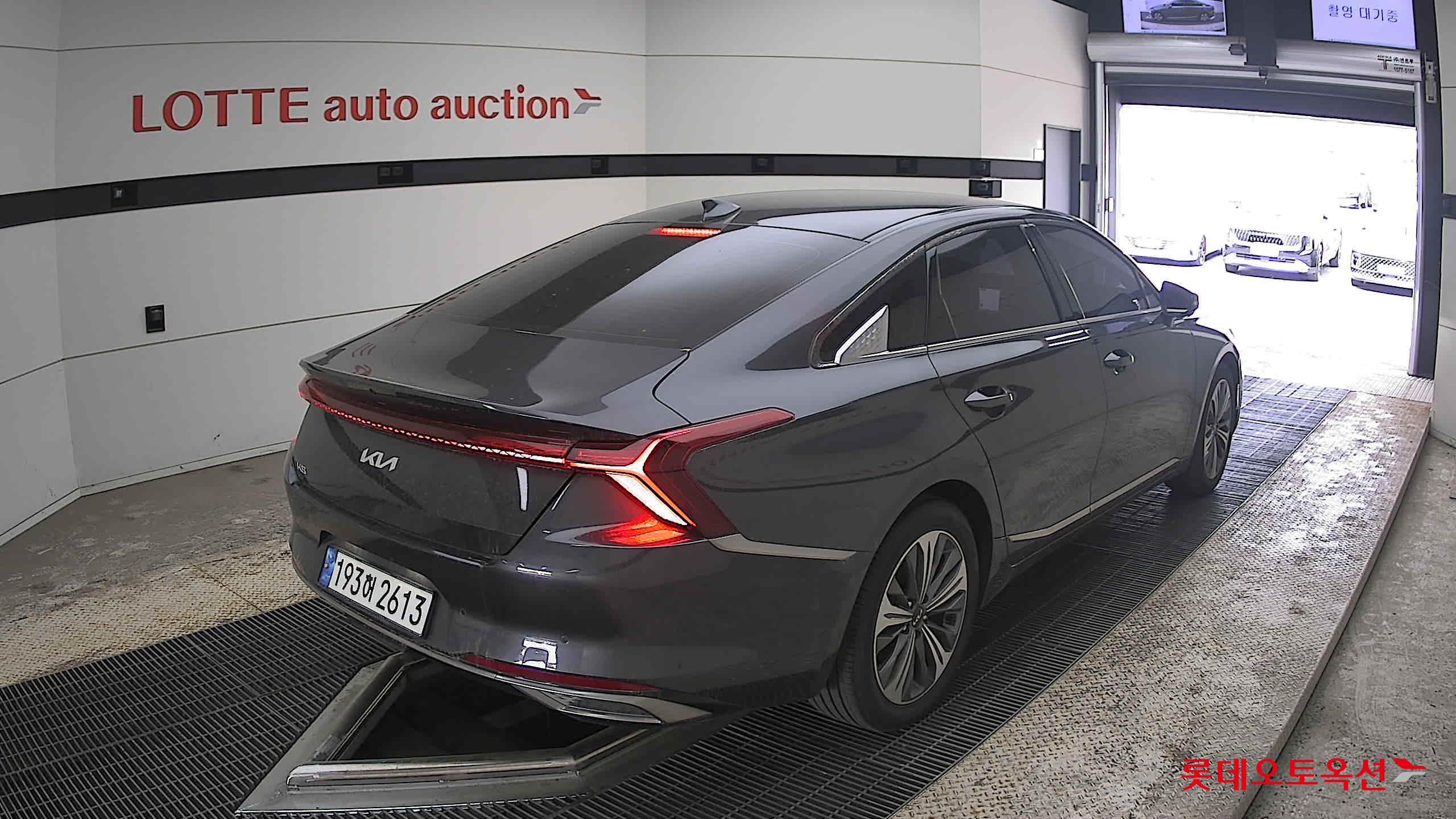 Kia K8 2022 - Image 5