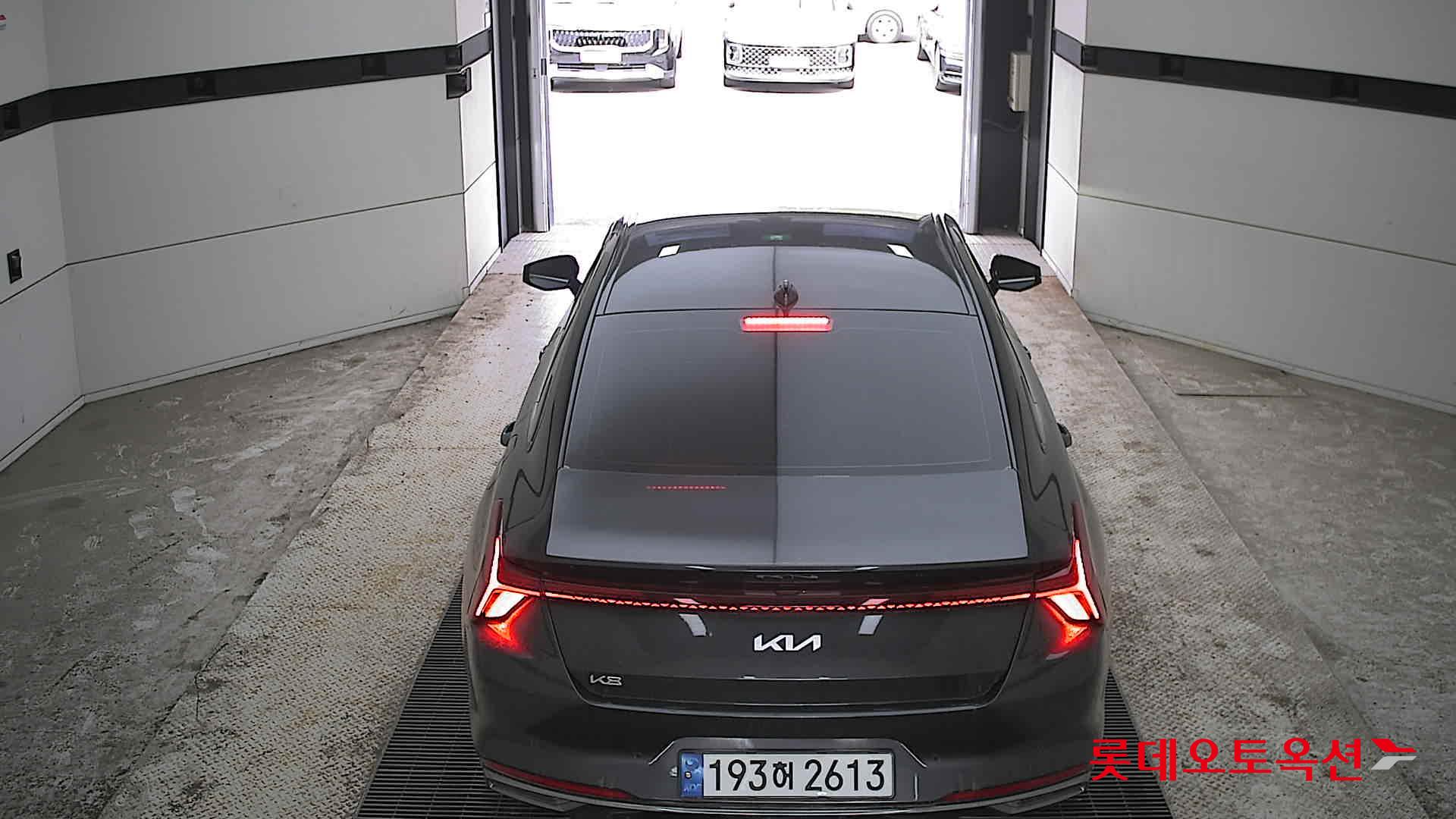 Kia K8 2022 - Image 17