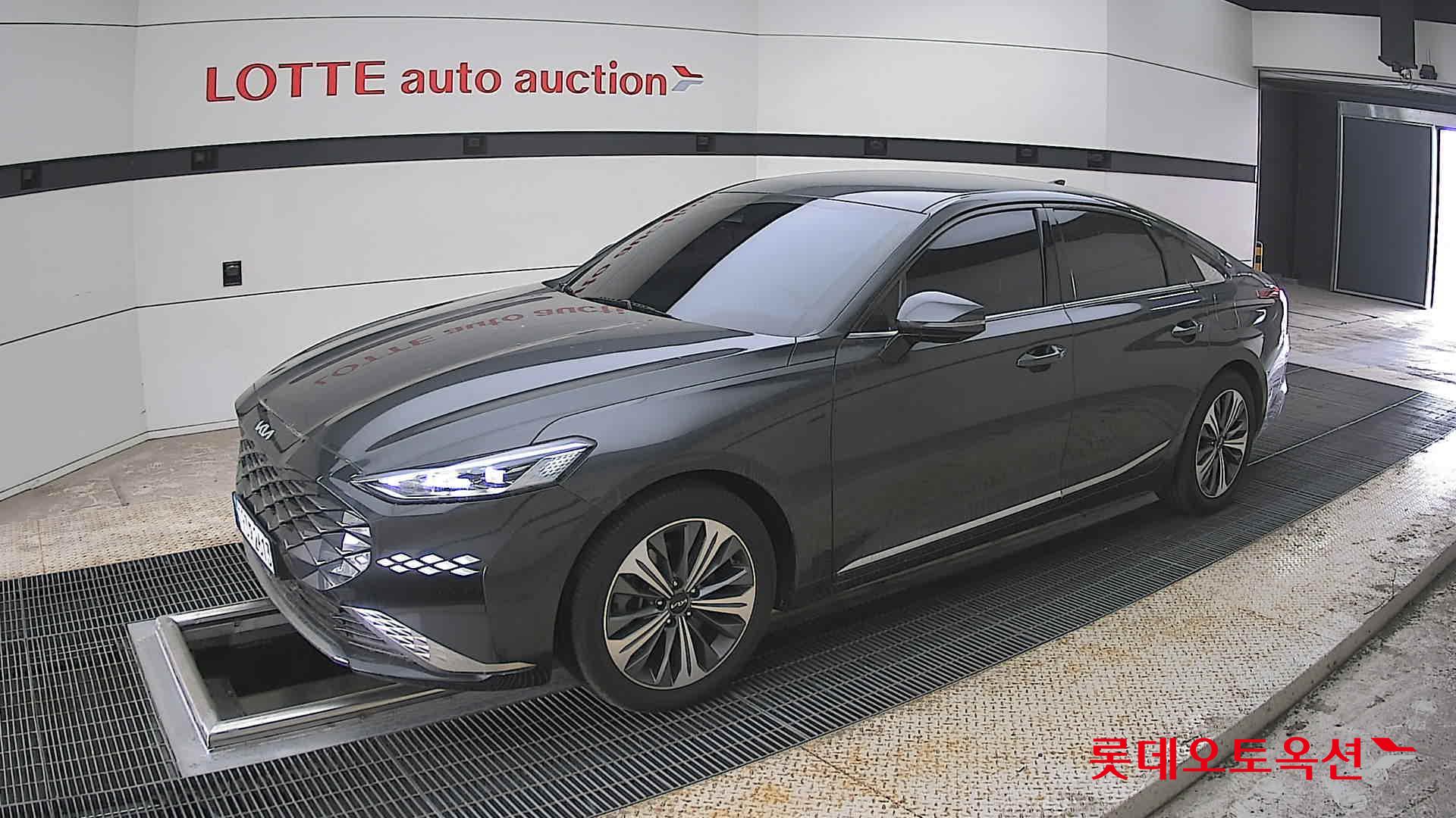 Kia K8 2022 - Image 11