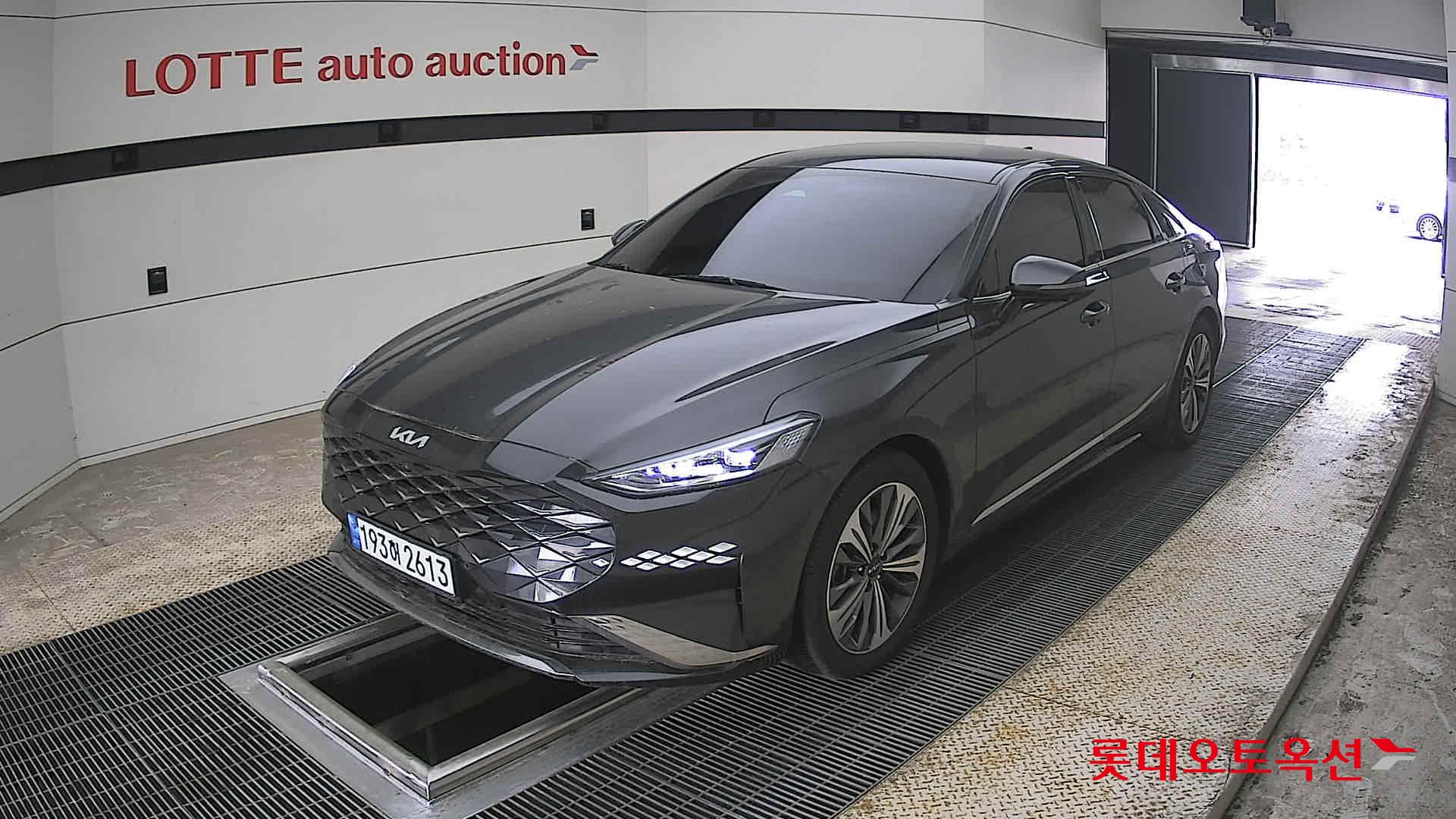 Kia K8 2022 - Image 3