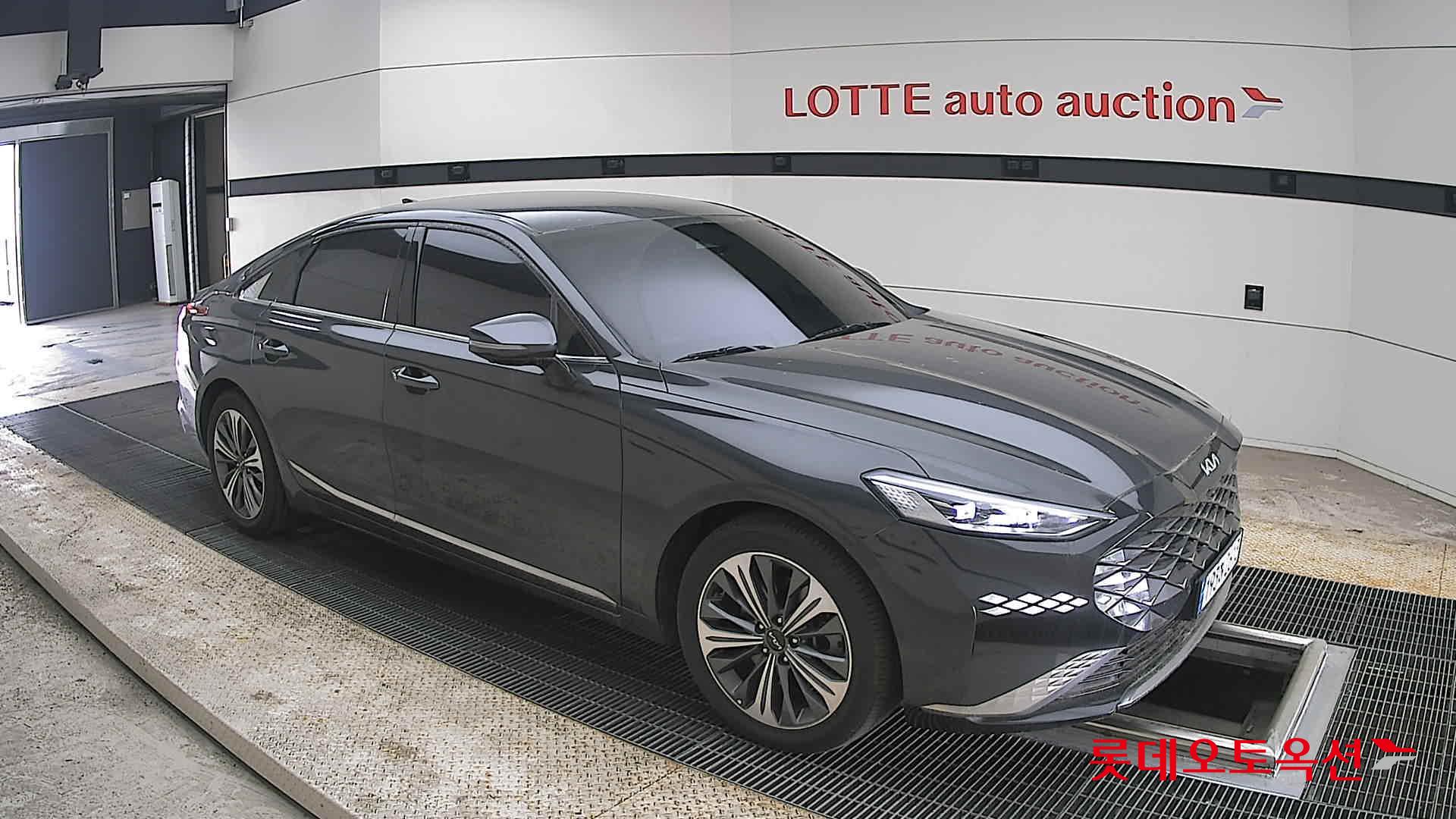 Kia K8 2022 - Image 23