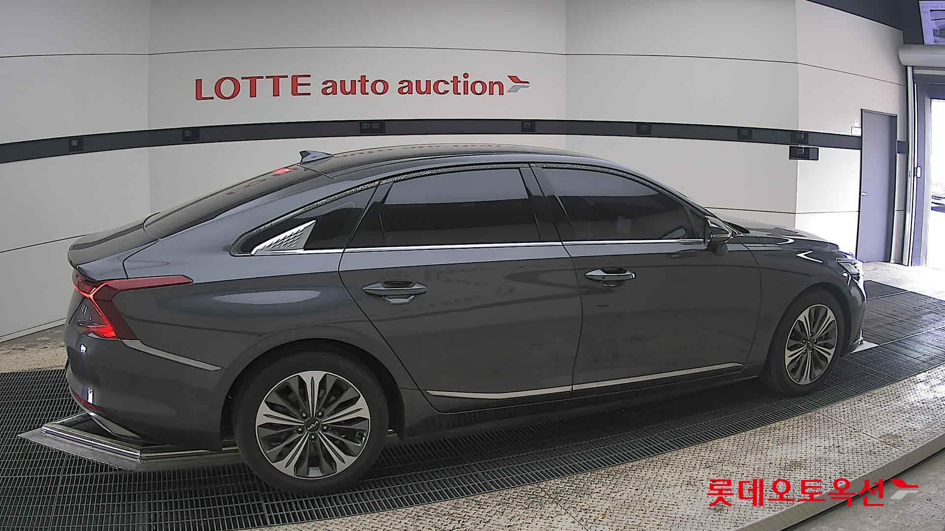 Kia K8 2022 - Image 20