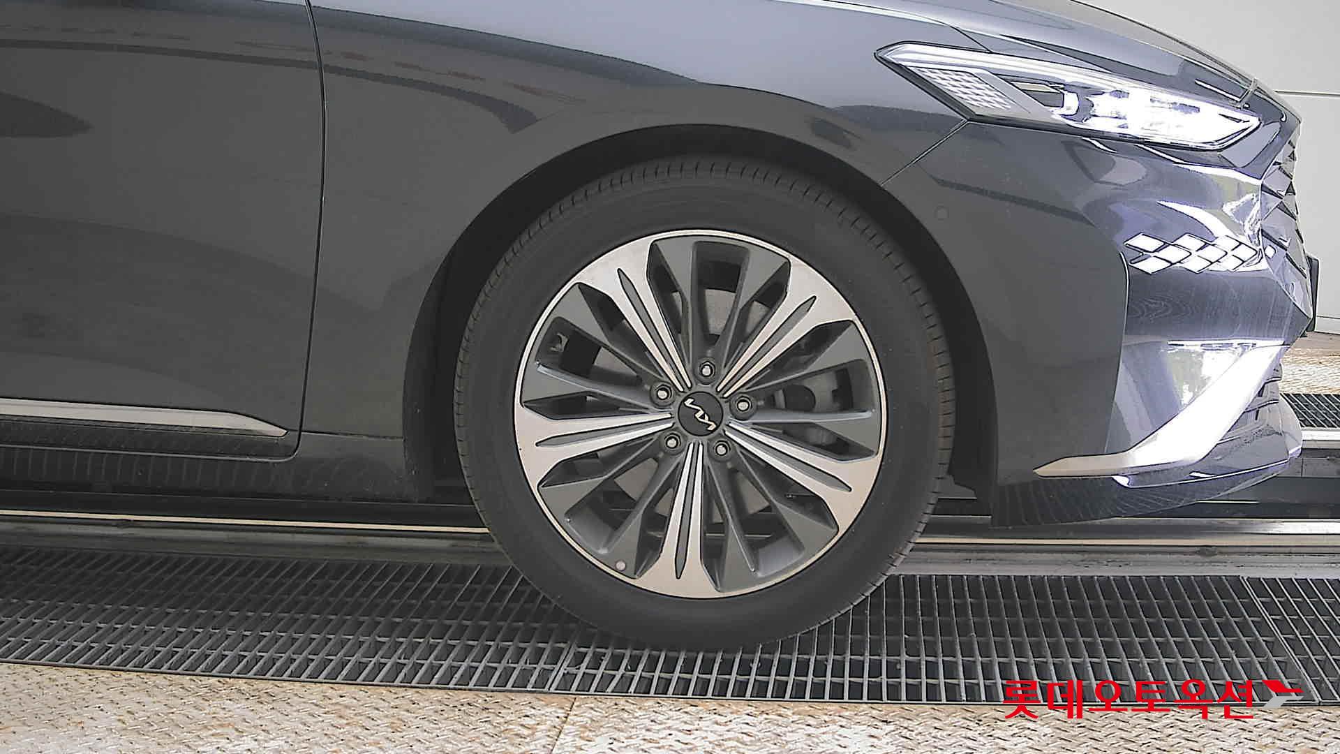 Kia K8 2022 - Image 27