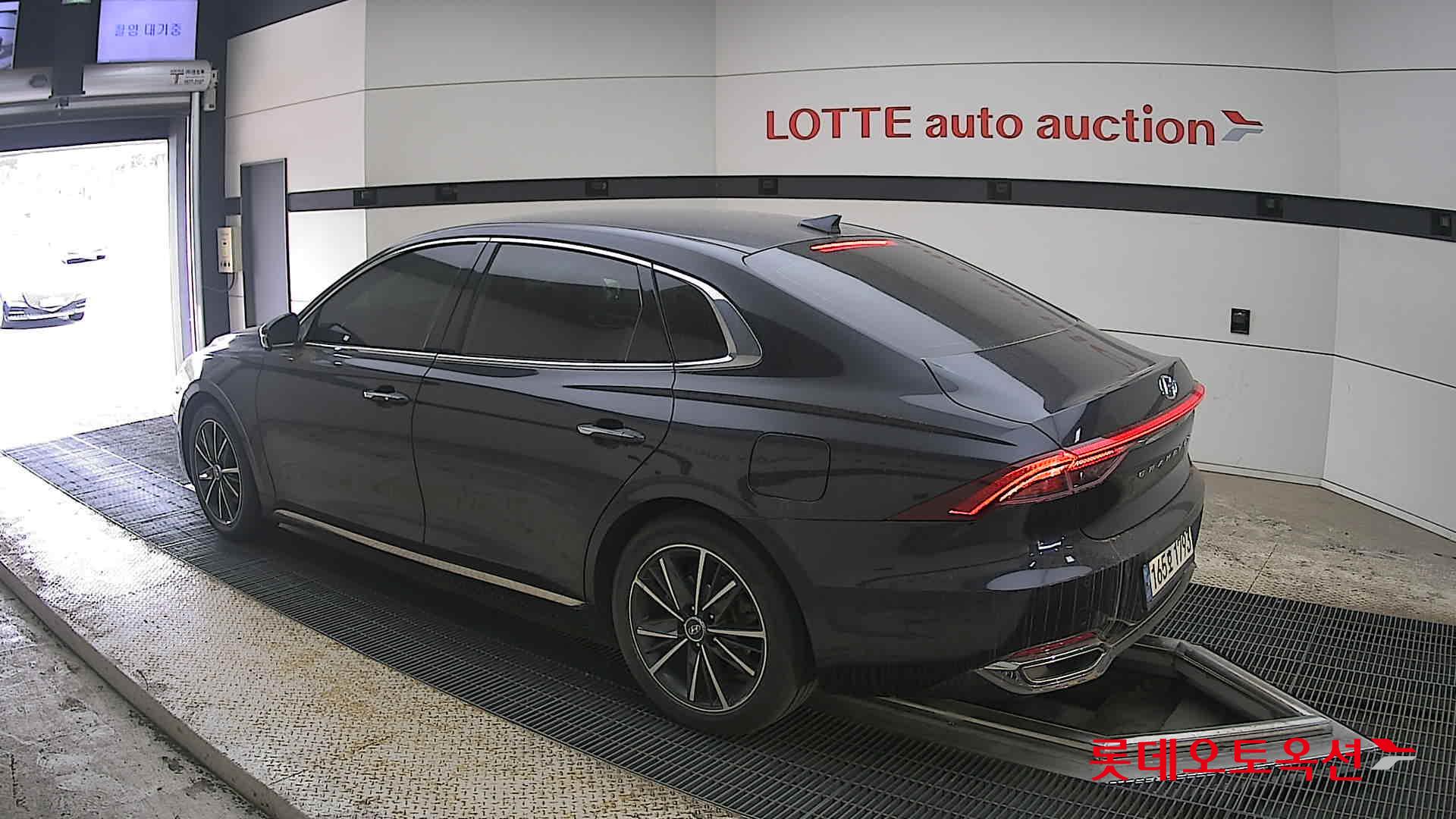 Hyundai Grandeur 2022 - Image 15