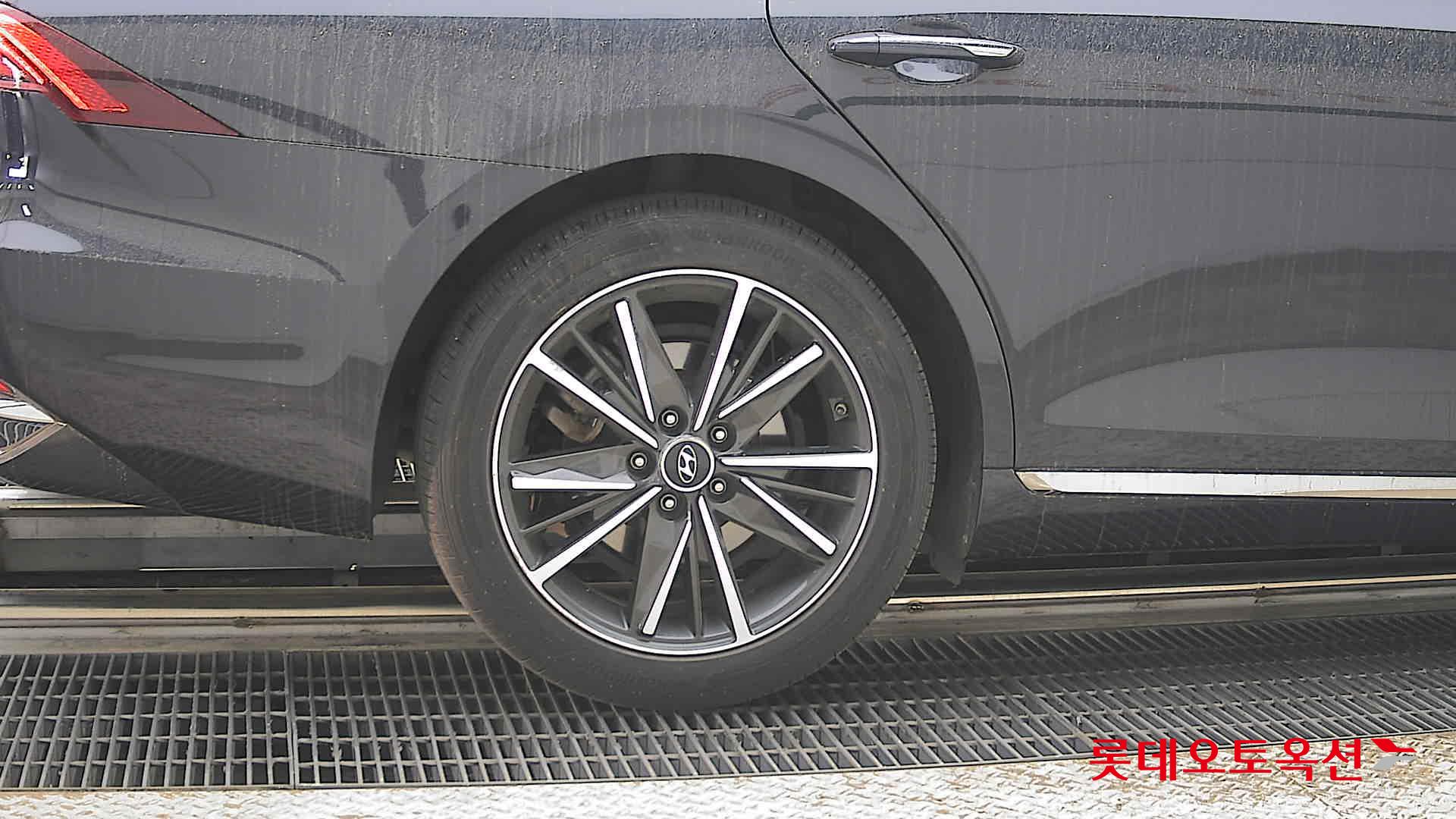 Hyundai Grandeur 2022 - Image 28