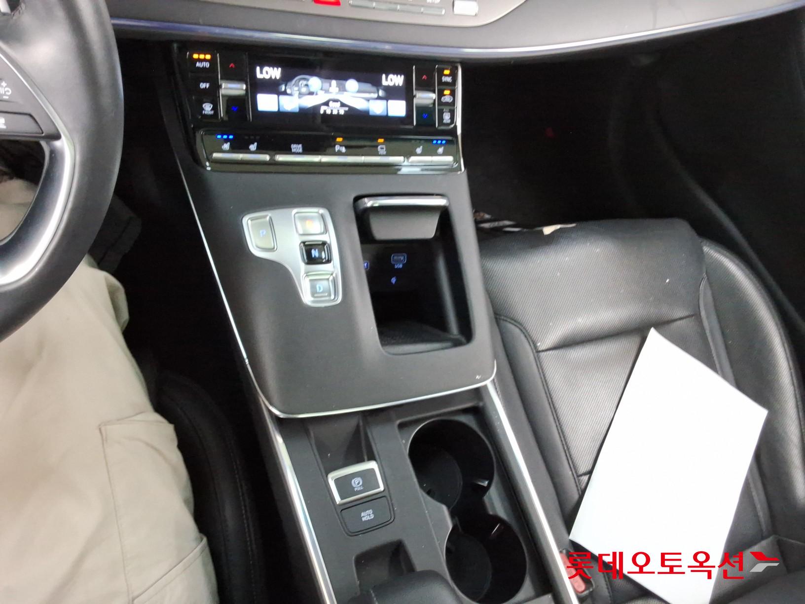 Hyundai Grandeur 2022 - Image 34