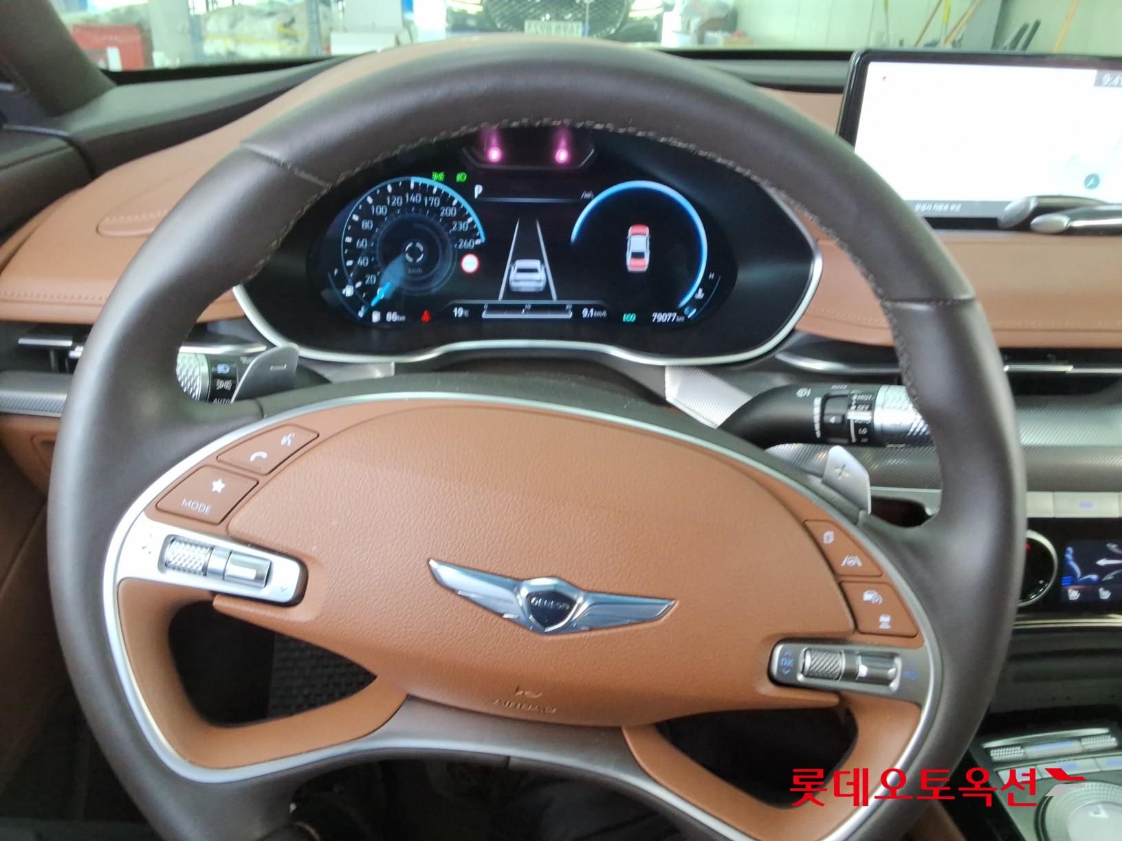 Genesis G80 - 30