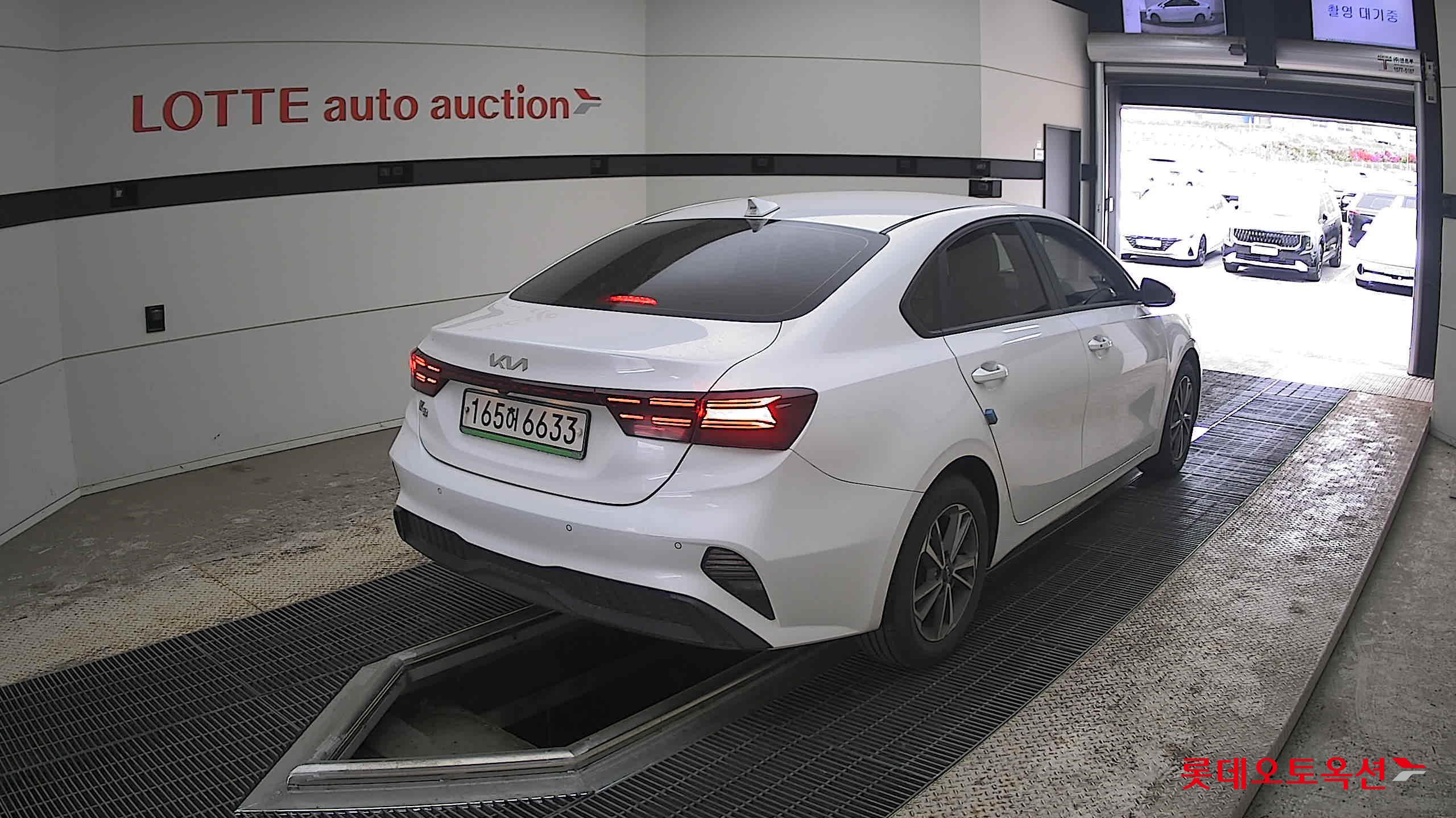 Kia K3 2022 - Image 5