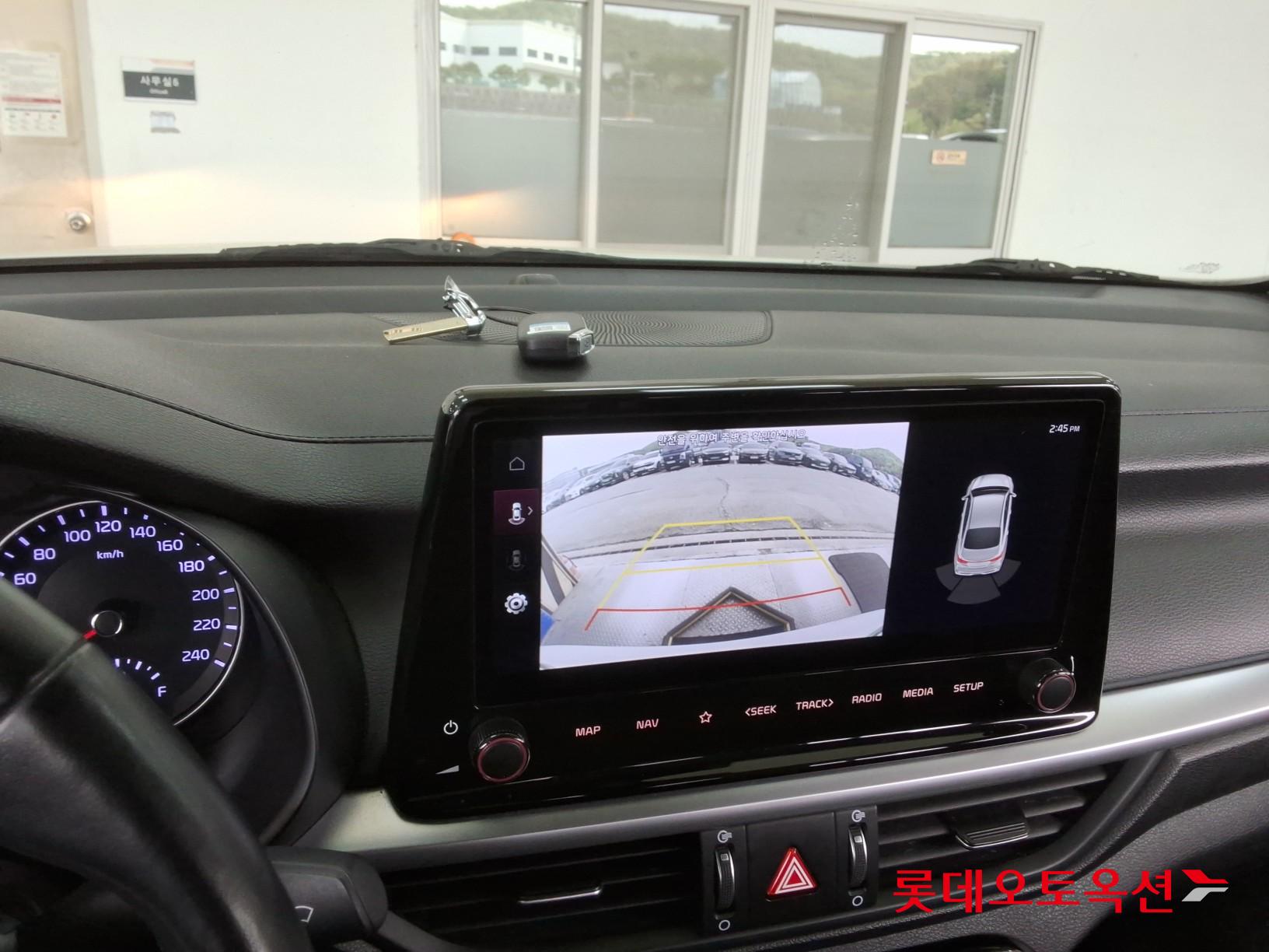 Kia K3 2022 - Image 33