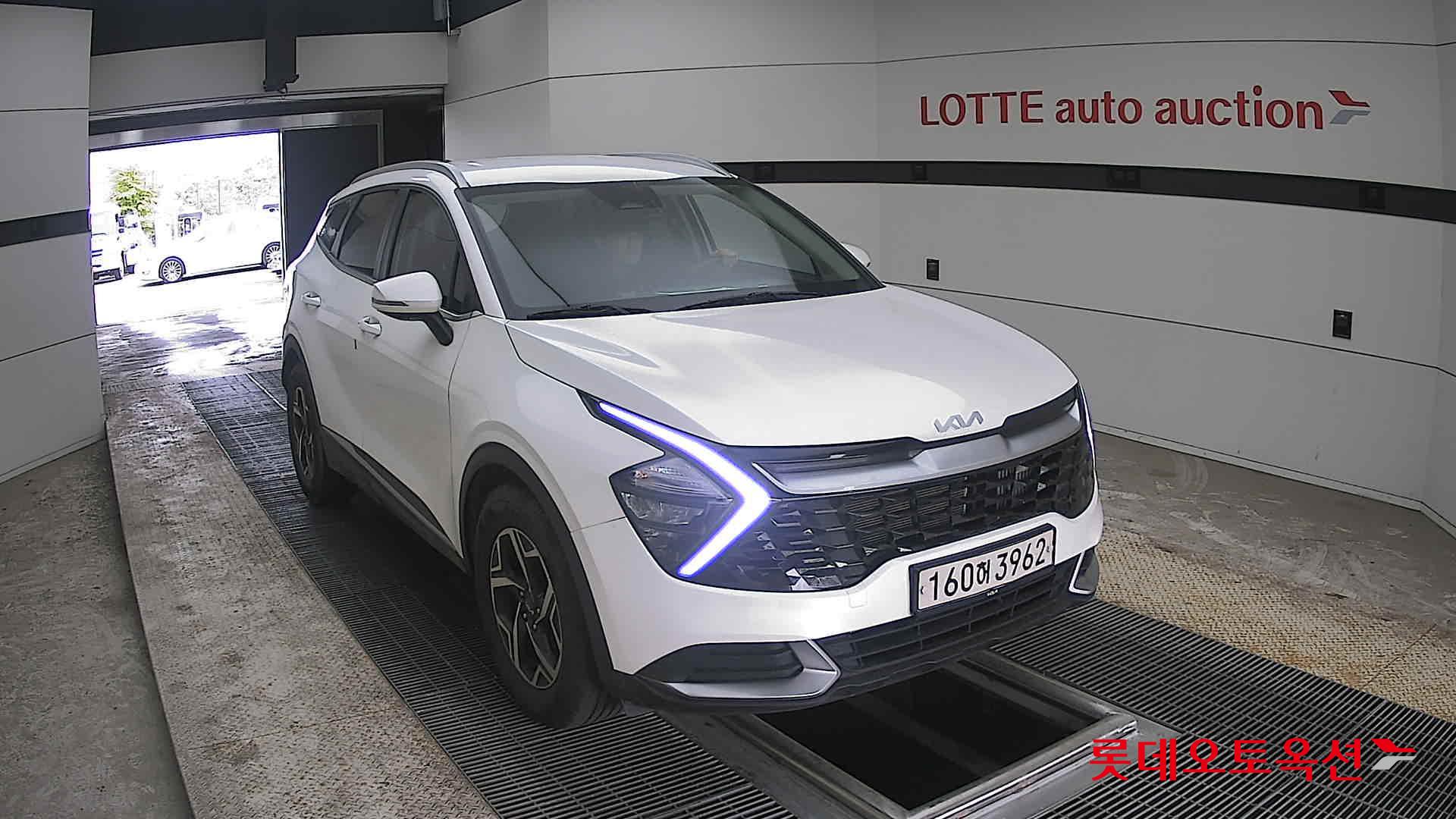 Kia Sportage 2022 - Image 24