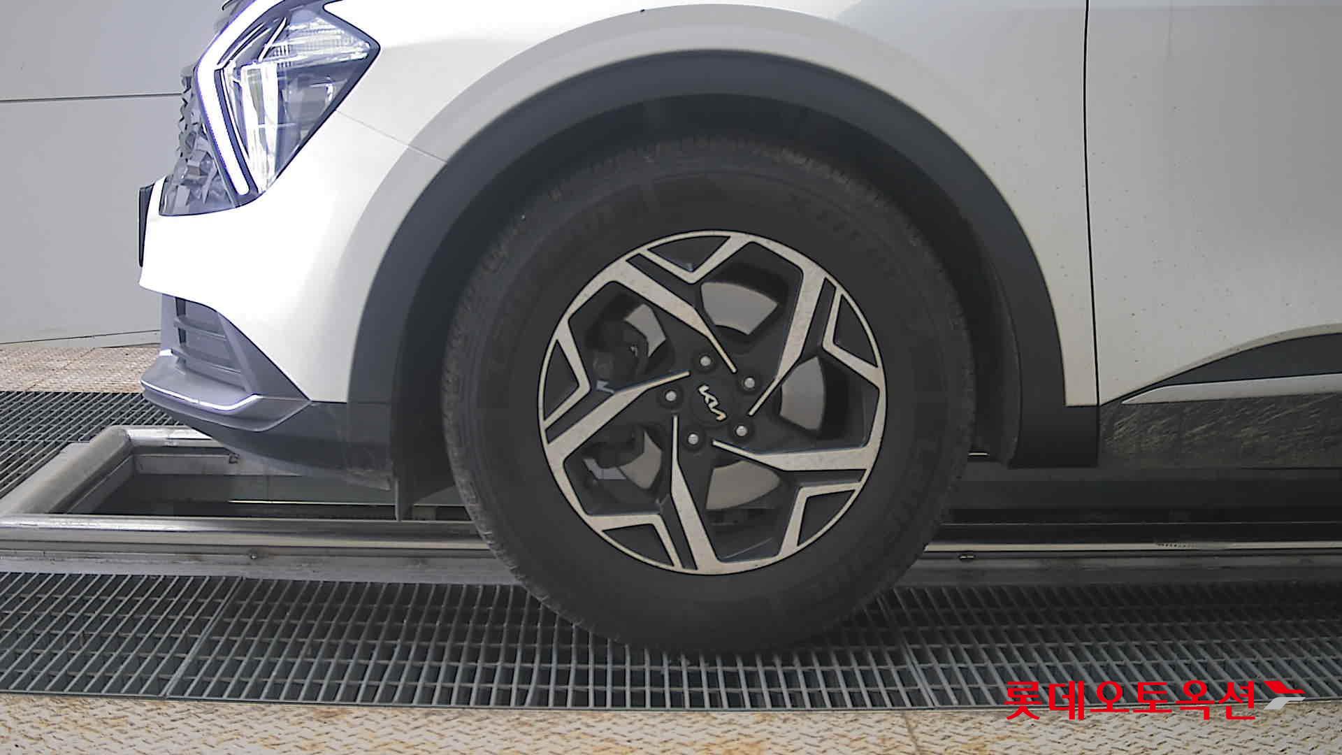 Kia Sportage 2022 - Image 25